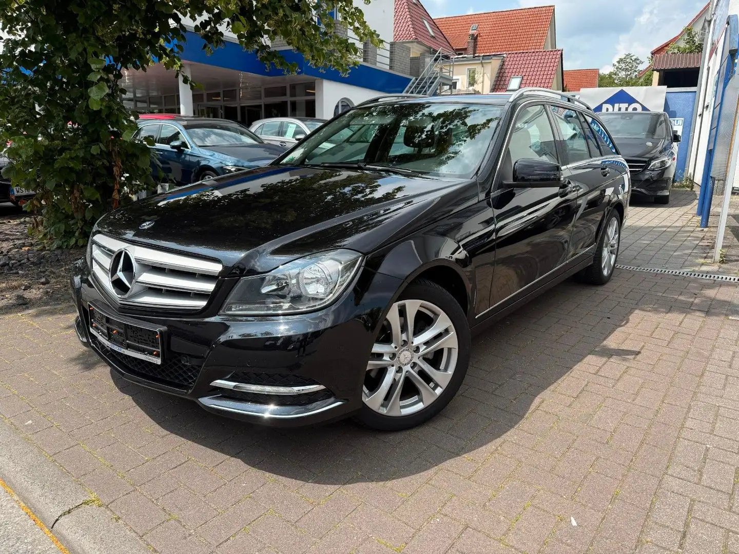 Mercedes-Benz C 180 T-Modell BlueEfficiency/Scheckheft/1.HD/ Noir - 1