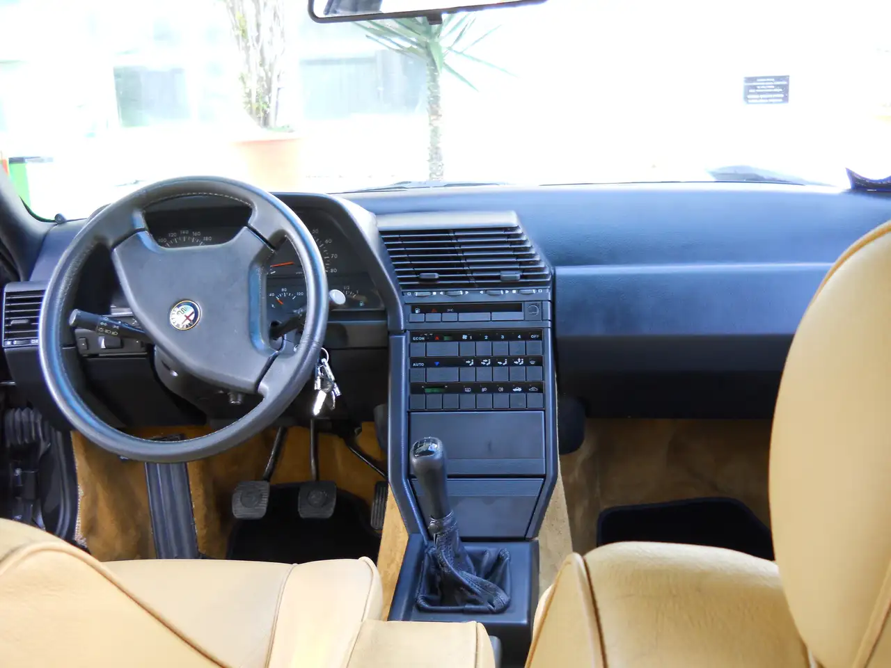 Alfa Romeo 164 2.0t V6, foto 3