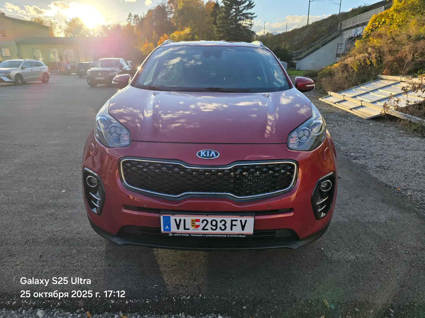 Kia Sportage Sportage 1,7 CRDI ISG Gold Gold Rot - 1