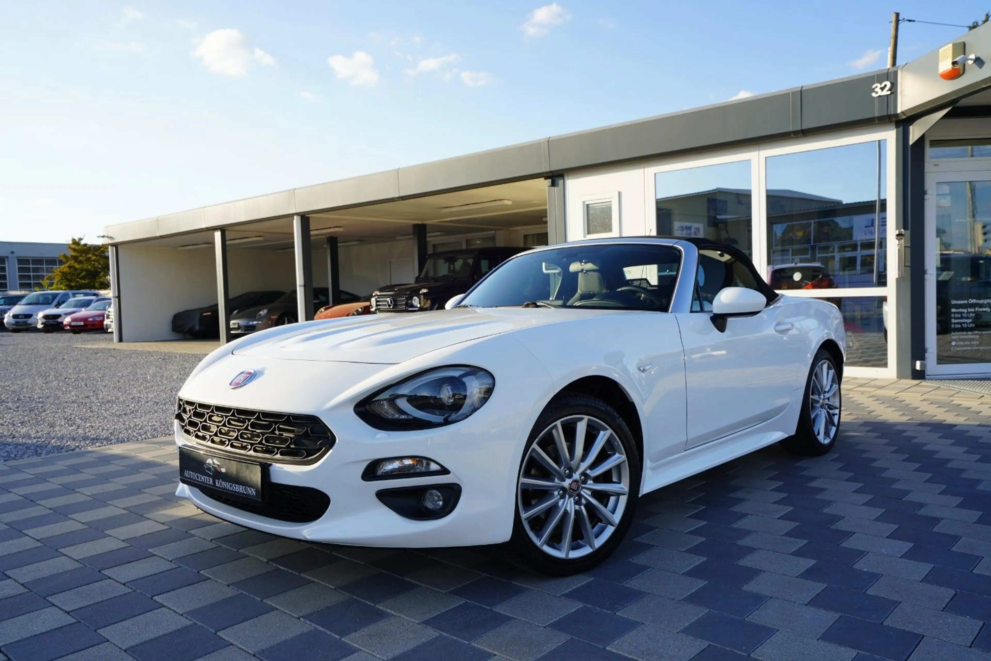 Fiat 124 Spider Lusso*1.Hand*Automatik*Kamera*Navi*