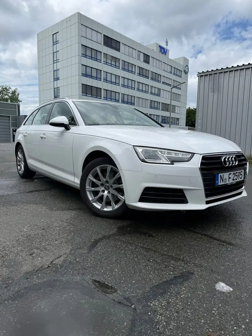 Audi A4 basis ultra Weiß - 2