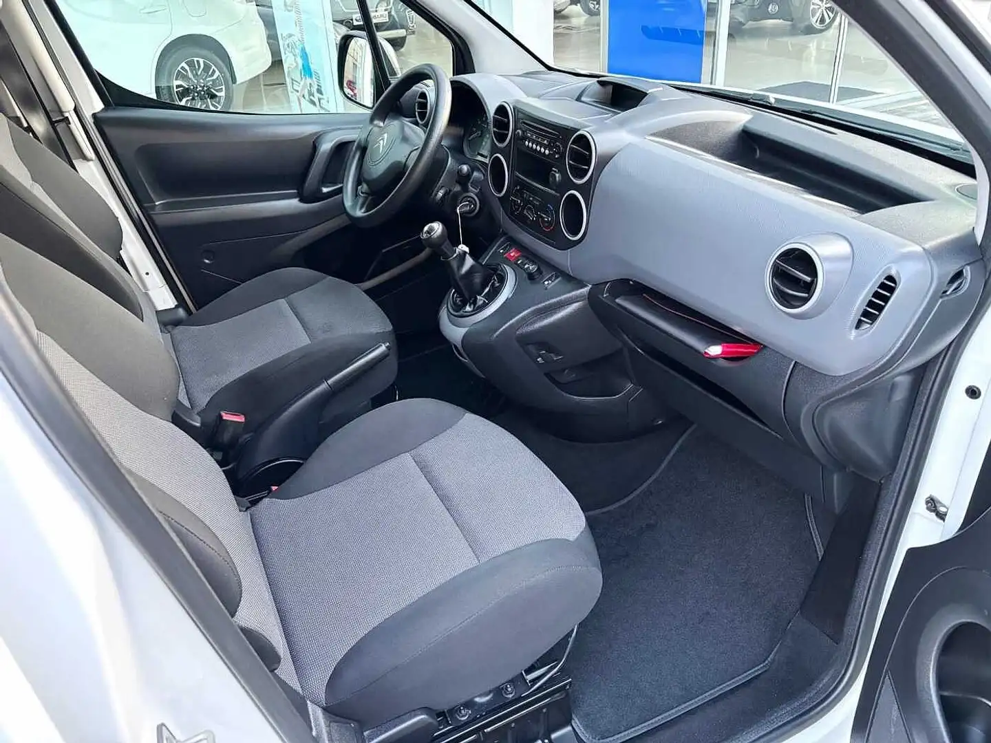 Citroen Berlingo 1.6 HDI FURGON Blanco - 2