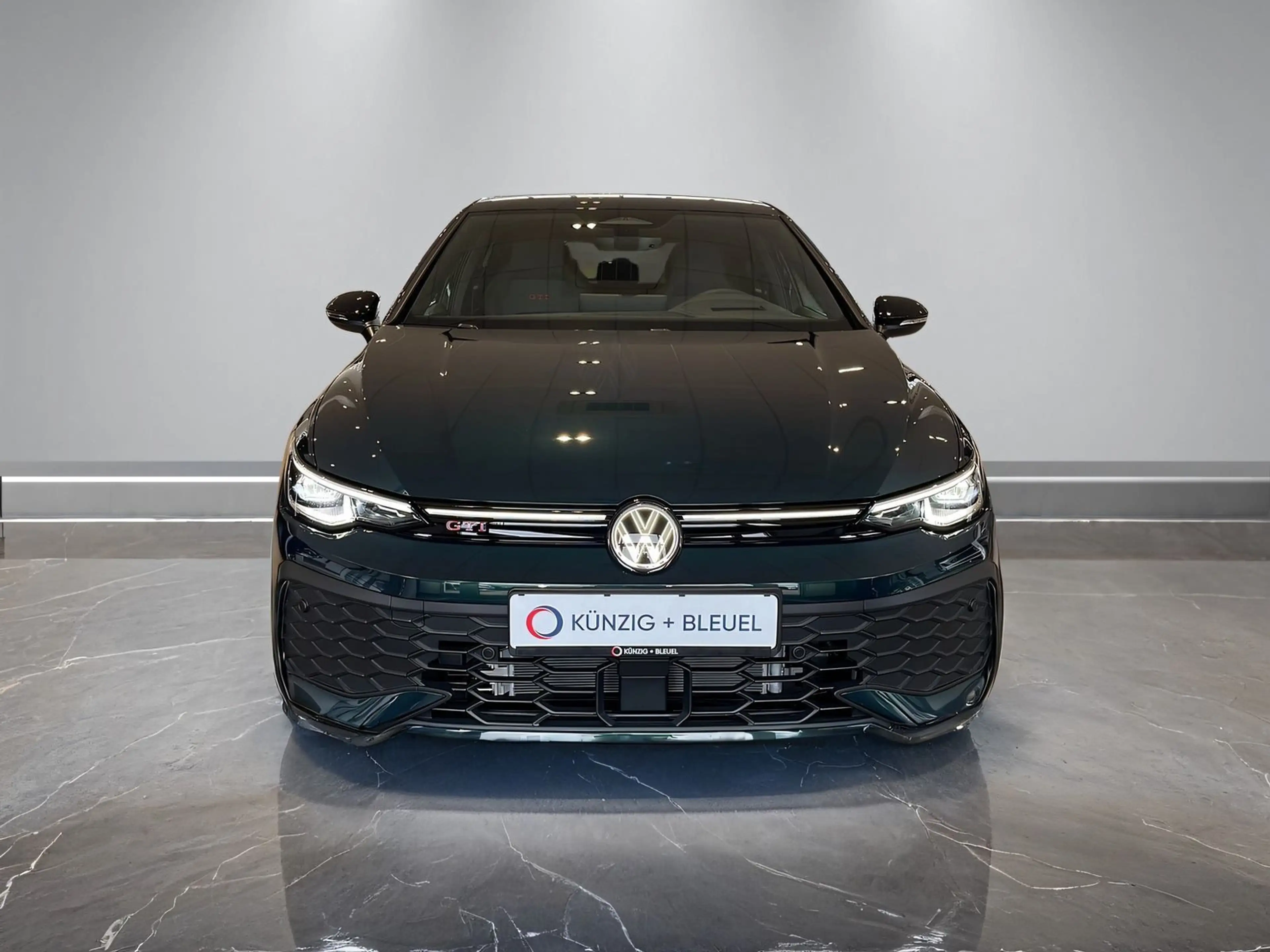 Volkswagen Golf GTI 2,0 l TSI 195 kW (265 PS) 7-Gang-Doppel — photo 3