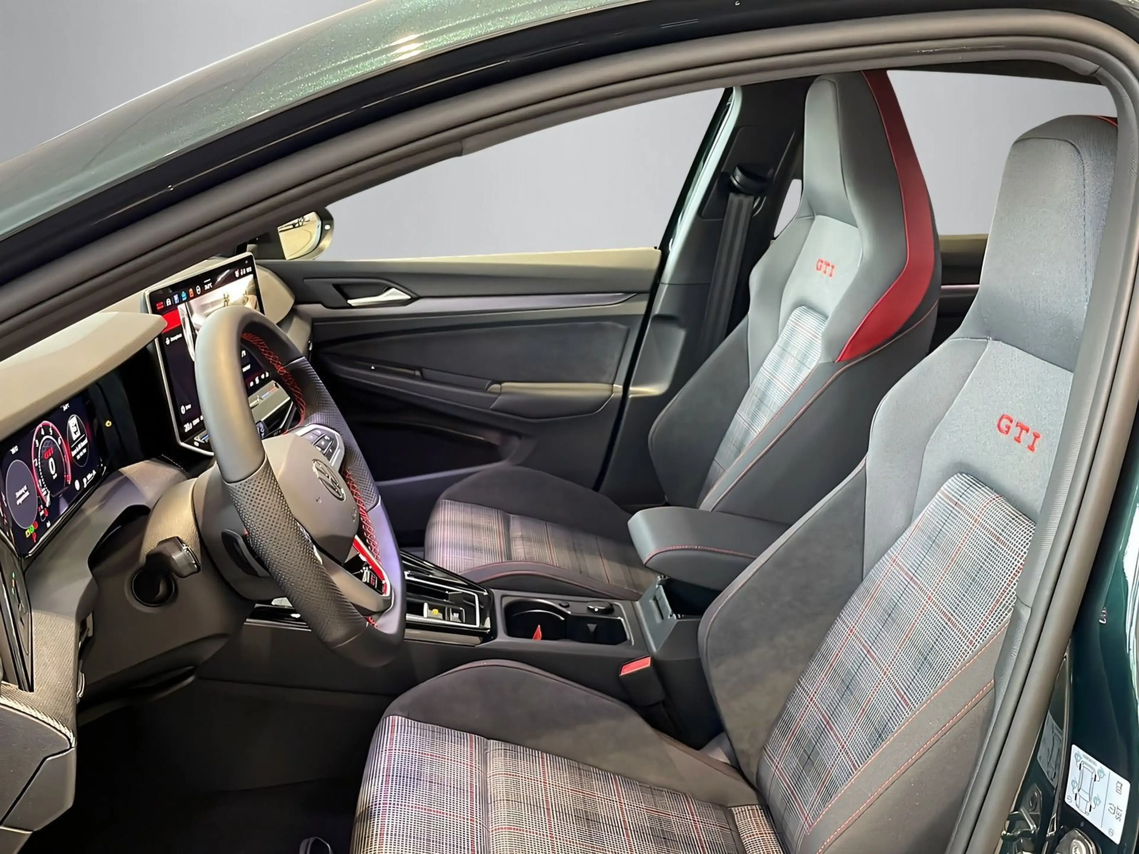 Volkswagen Golf GTI 2,0 l TSI 195 kW (265 PS) 7-Gang-Doppel — photo 11