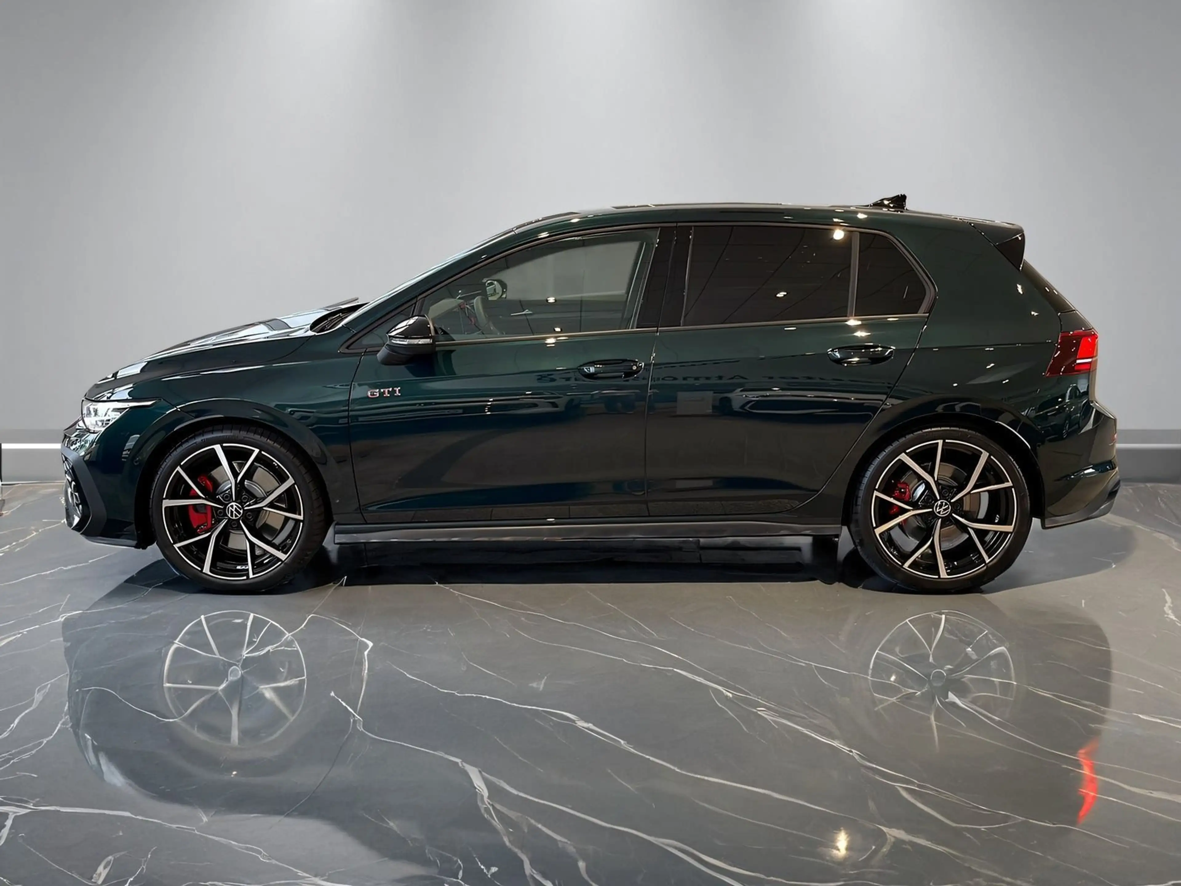 Volkswagen Golf GTI 2,0 l TSI 195 kW (265 PS) 7-Gang-Doppel — photo 4