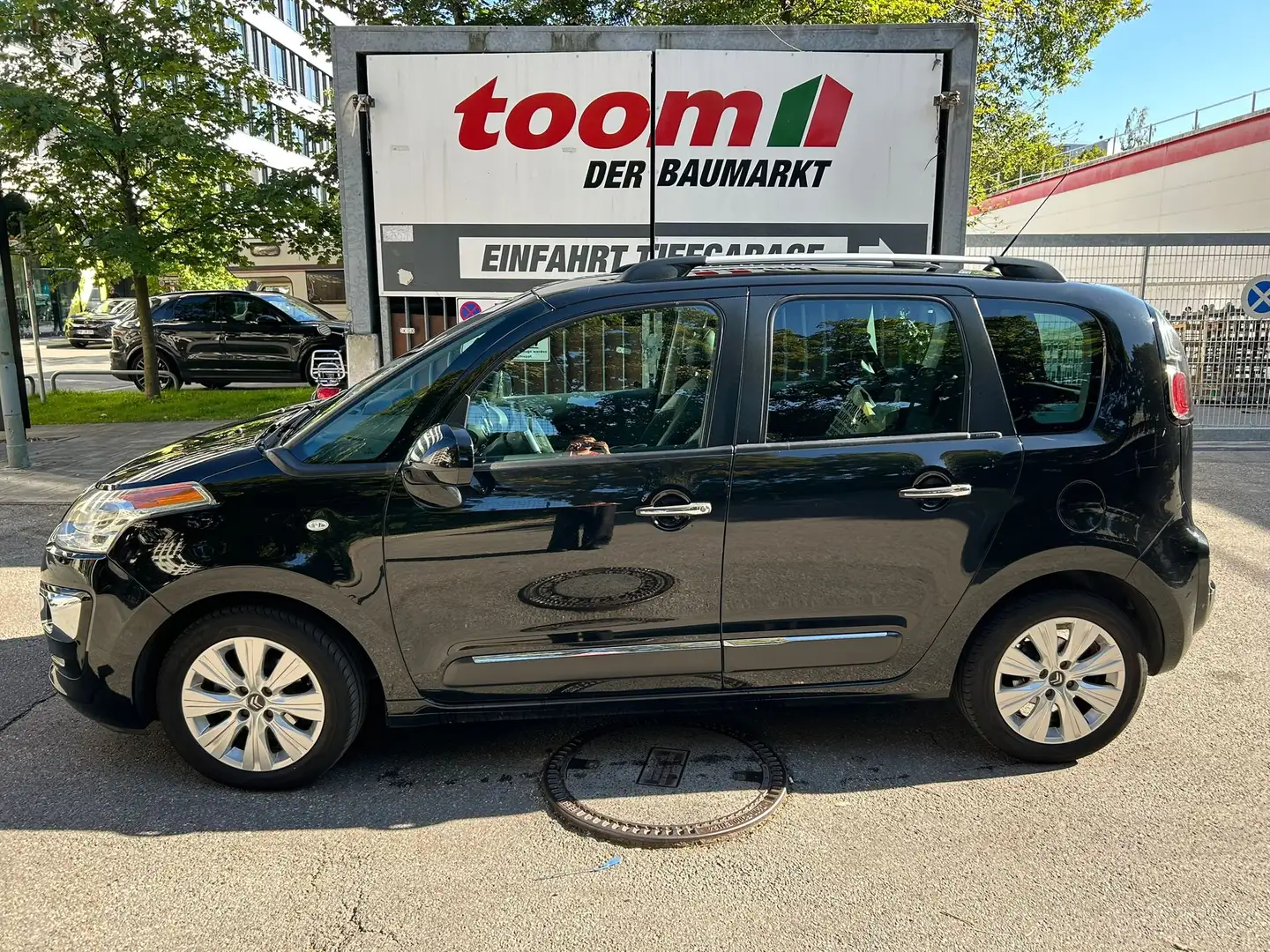 Citroen C3 Picasso C3 Picasso HDi 90 FAP Exclusive Schwarz - 1