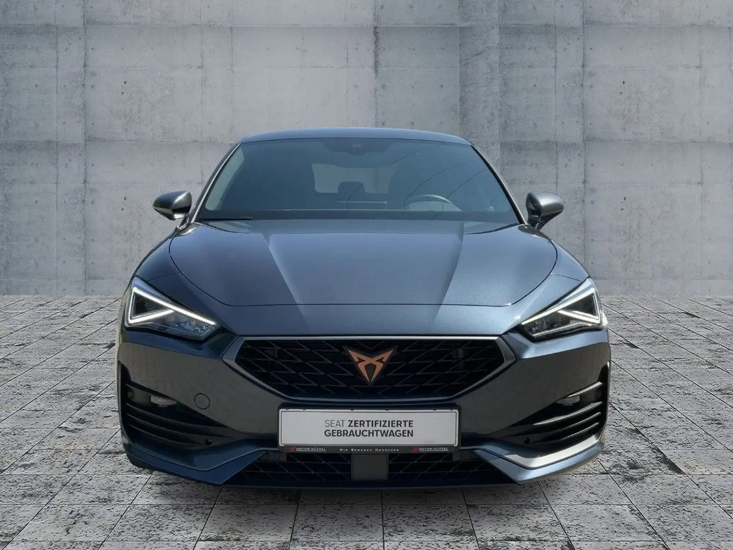 CUPRA Leon 2.0 TSI DSG LED+NAVI+KAMERA+ACC+18Z+DAB+SHZ Grau - 2