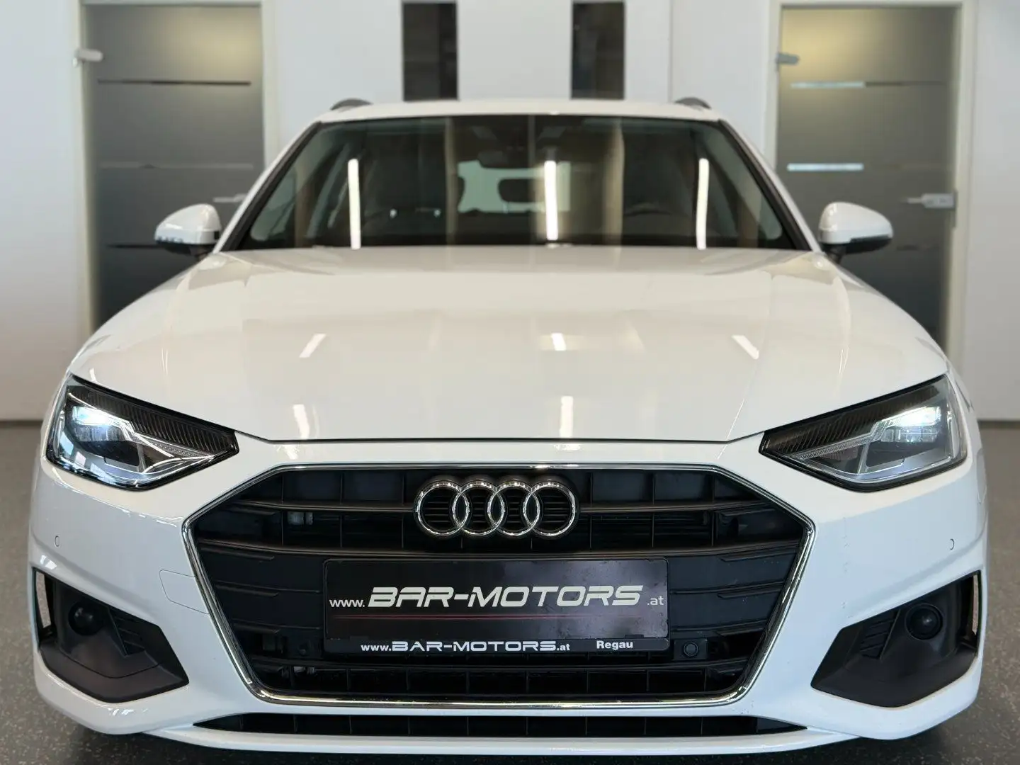 Audi A4 40 2.0 TDI*LED*VIRTUAL*TOTW.*KAMERA*LANE*ACC* Weiß - 2