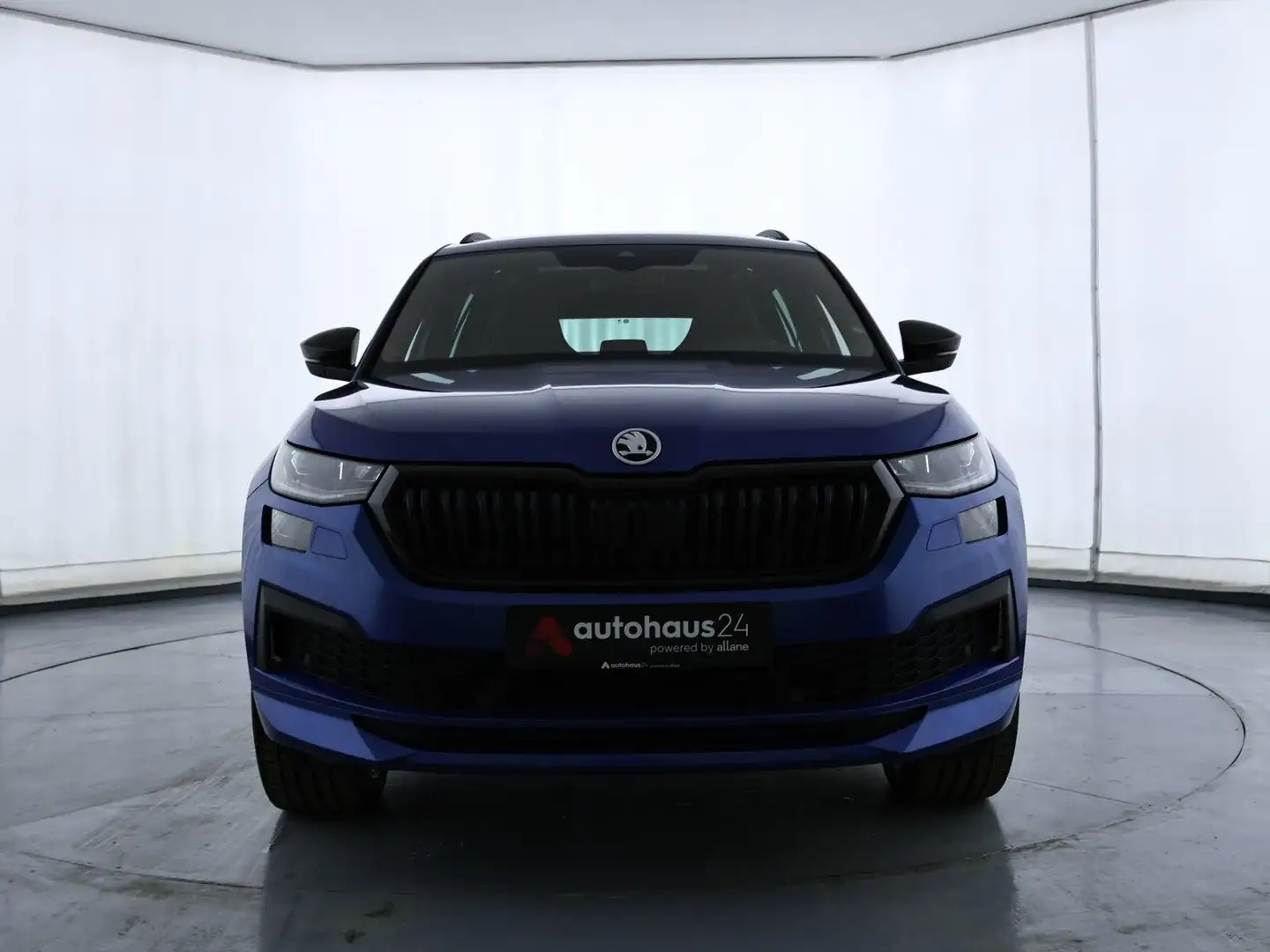 Skoda Kodiaq 2.0 TDI 4X4|Standhzg.|AHK|Pano|CAM Blau - 2