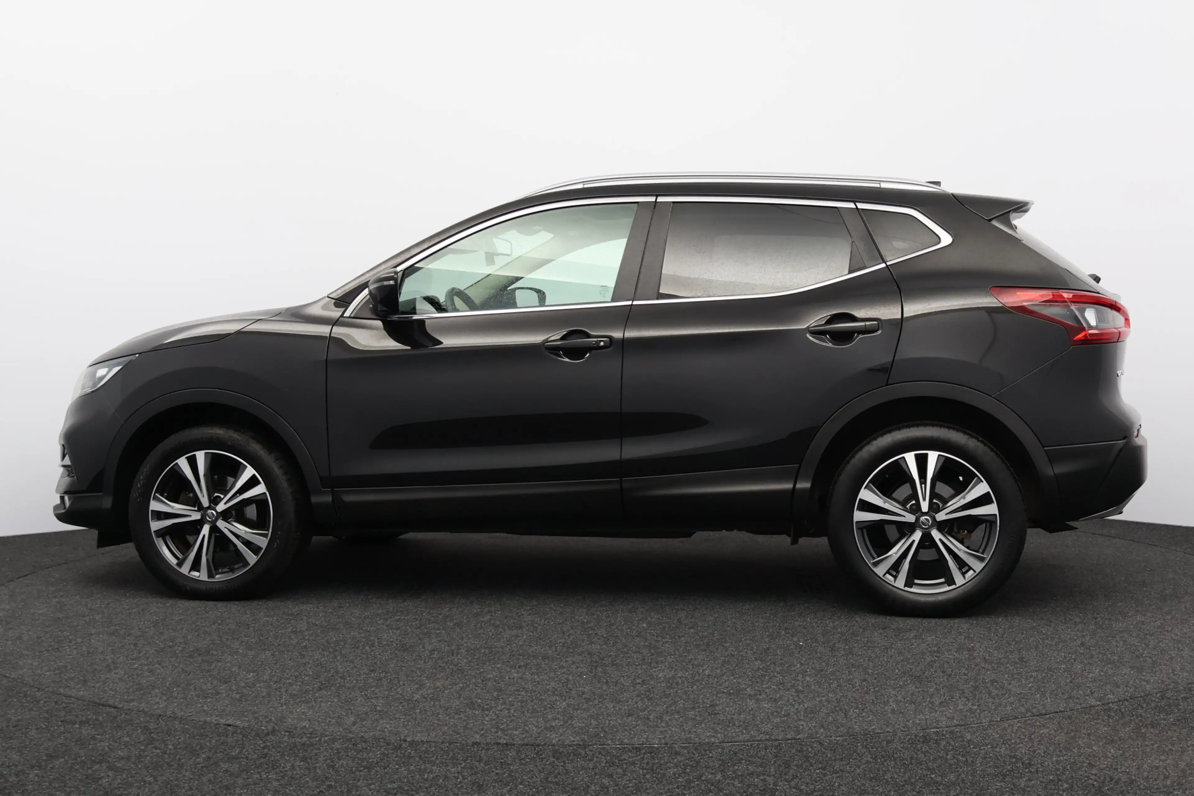 Nissan Qashqai 1.2 N-Connecta/ Panorama-Dak/ 18'' LMV/ Extra geti — photo 4