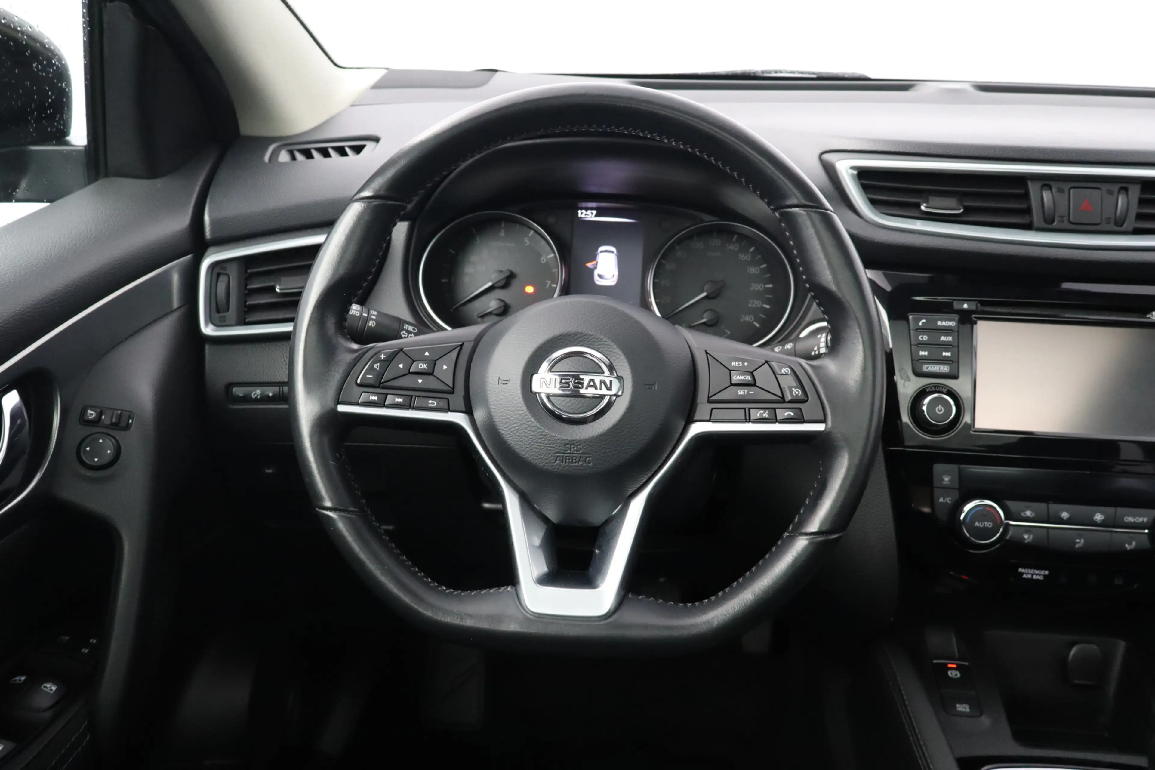 Nissan Qashqai 1.2 N-Connecta/ Panorama-Dak/ 18'' LMV/ Extra geti — photo 49