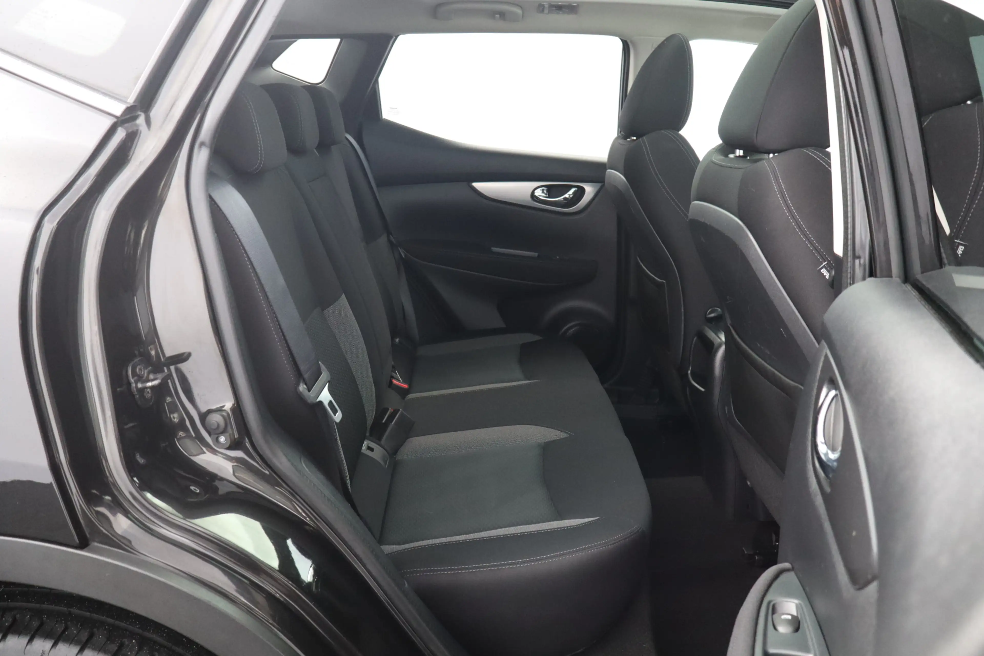 Nissan Qashqai 1.2 N-Connecta/ Panorama-Dak/ 18'' LMV/ Extra geti — photo 46