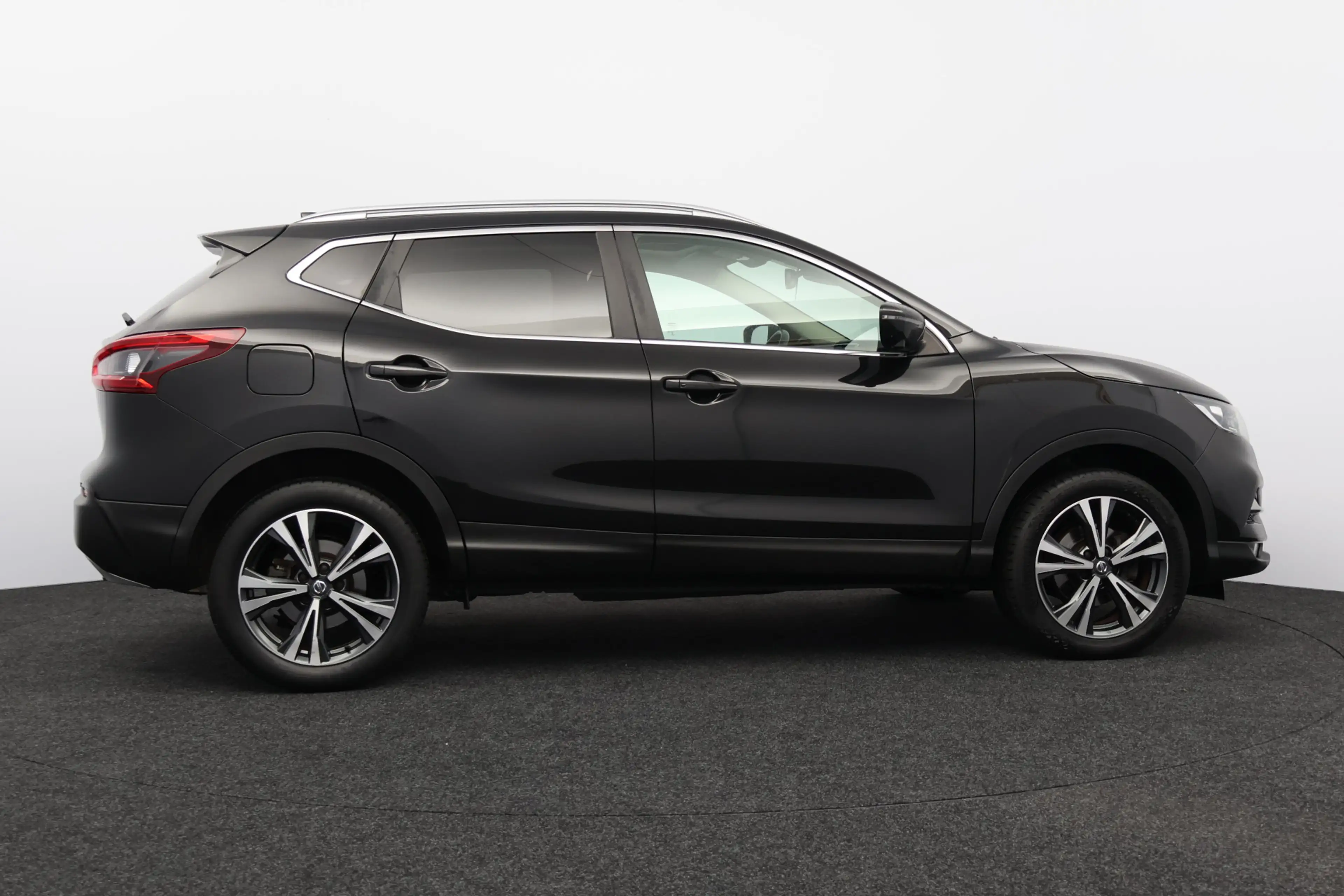Nissan Qashqai 1.2 N-Connecta/ Panorama-Dak/ 18'' LMV/ Extra geti — photo 12