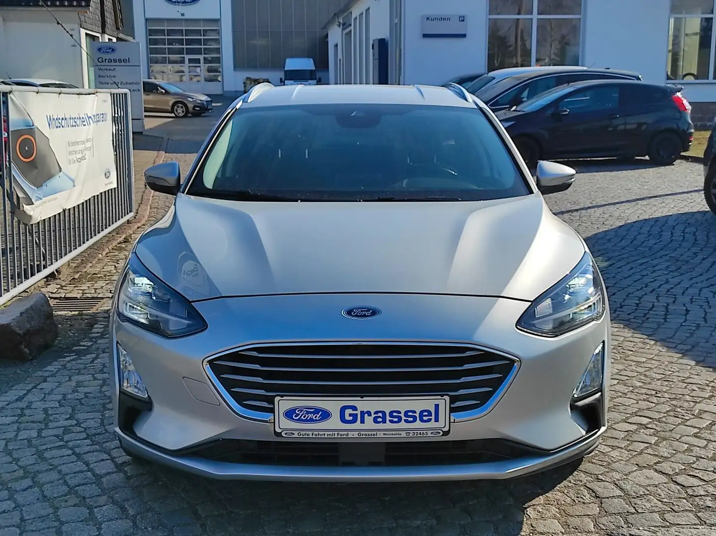 Ford Focus Turnier Cool&Connect *Sicht-&Winterpaket* Silber - 2