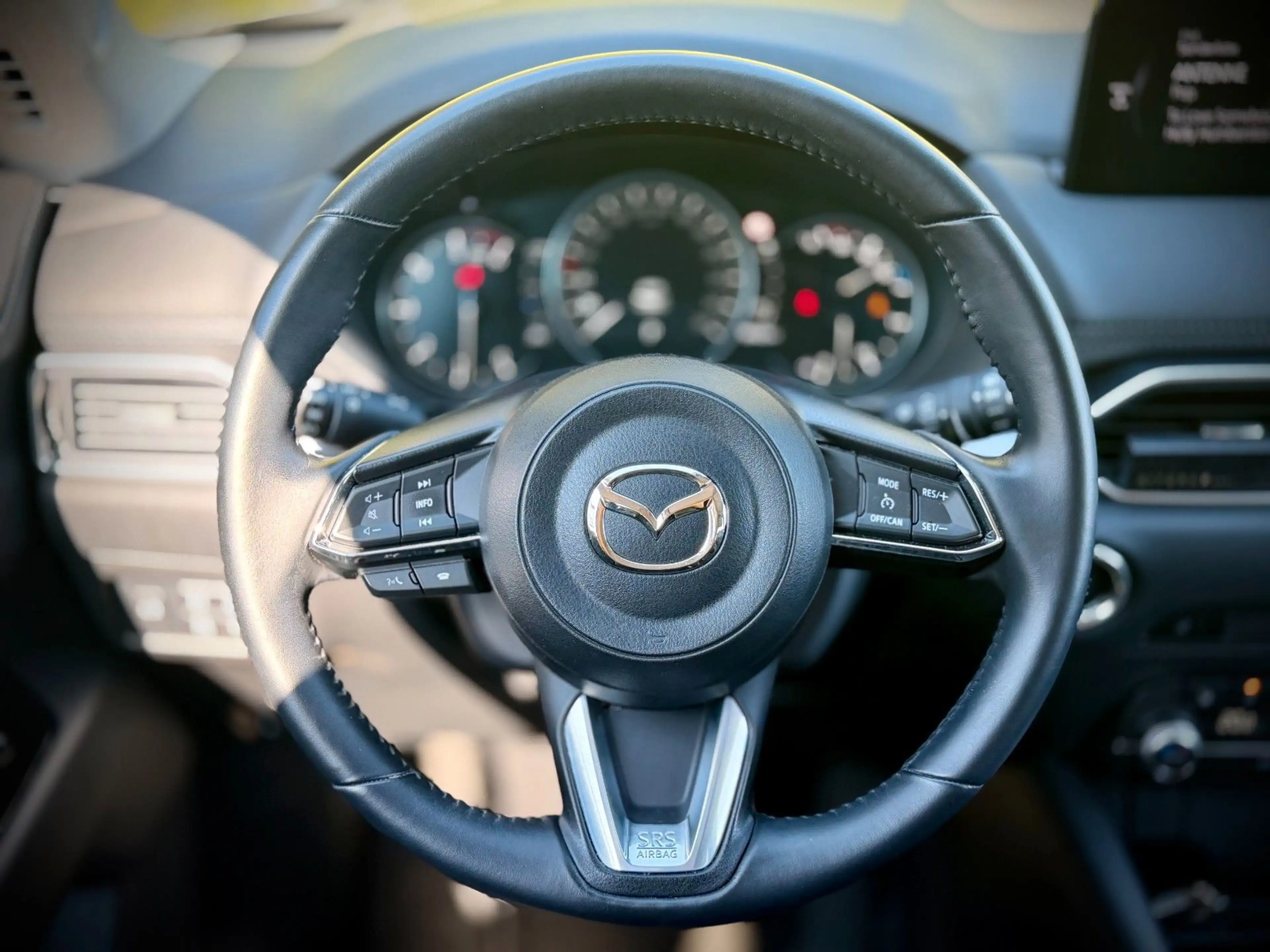 Mazda CX-5 2.2D FWD AUTOMATIK.TEMPO.NEUTÜV.SHZ.LHZ.360 — photo 13
