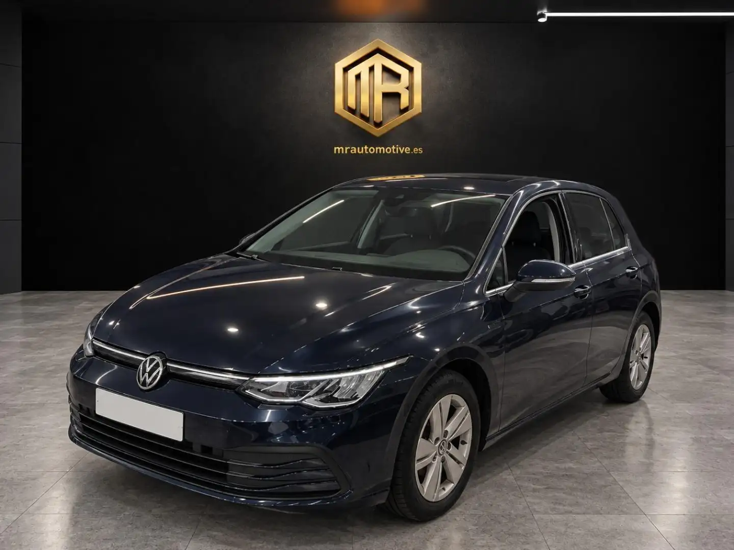 Volkswagen Golf 2.0TDI Life 85kW Negro - 1