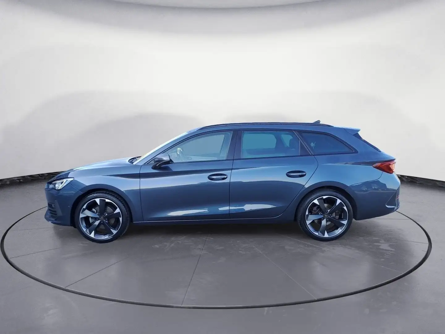 CUPRA Leon Sportstourer 1.5 TSI Navi PCC beats Ambient Grau - 2