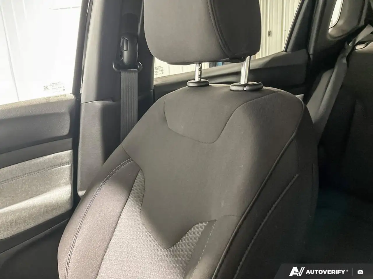 Jeep Compass photo Jeep Compass