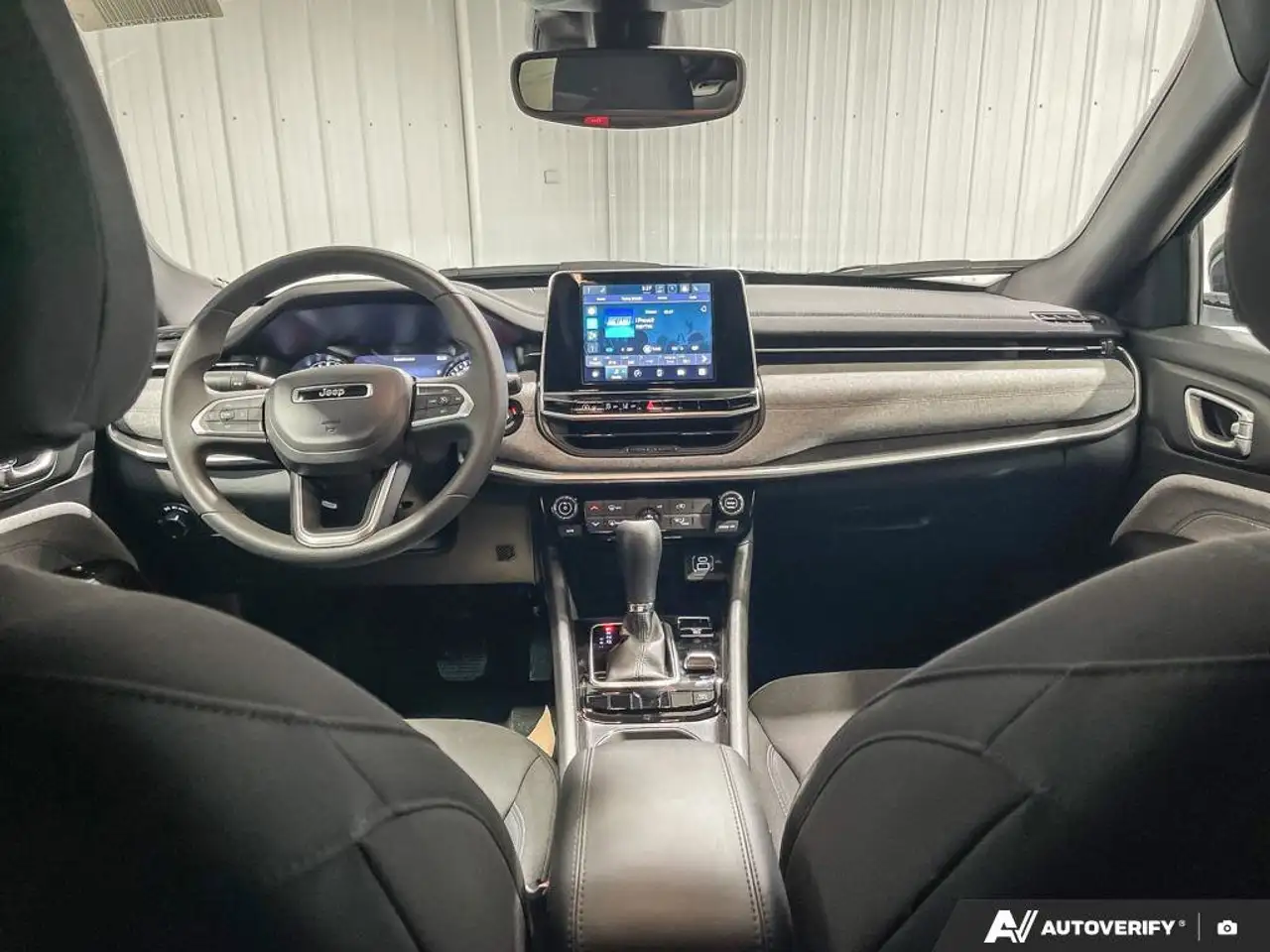 Jeep Compass photo Jeep Compass