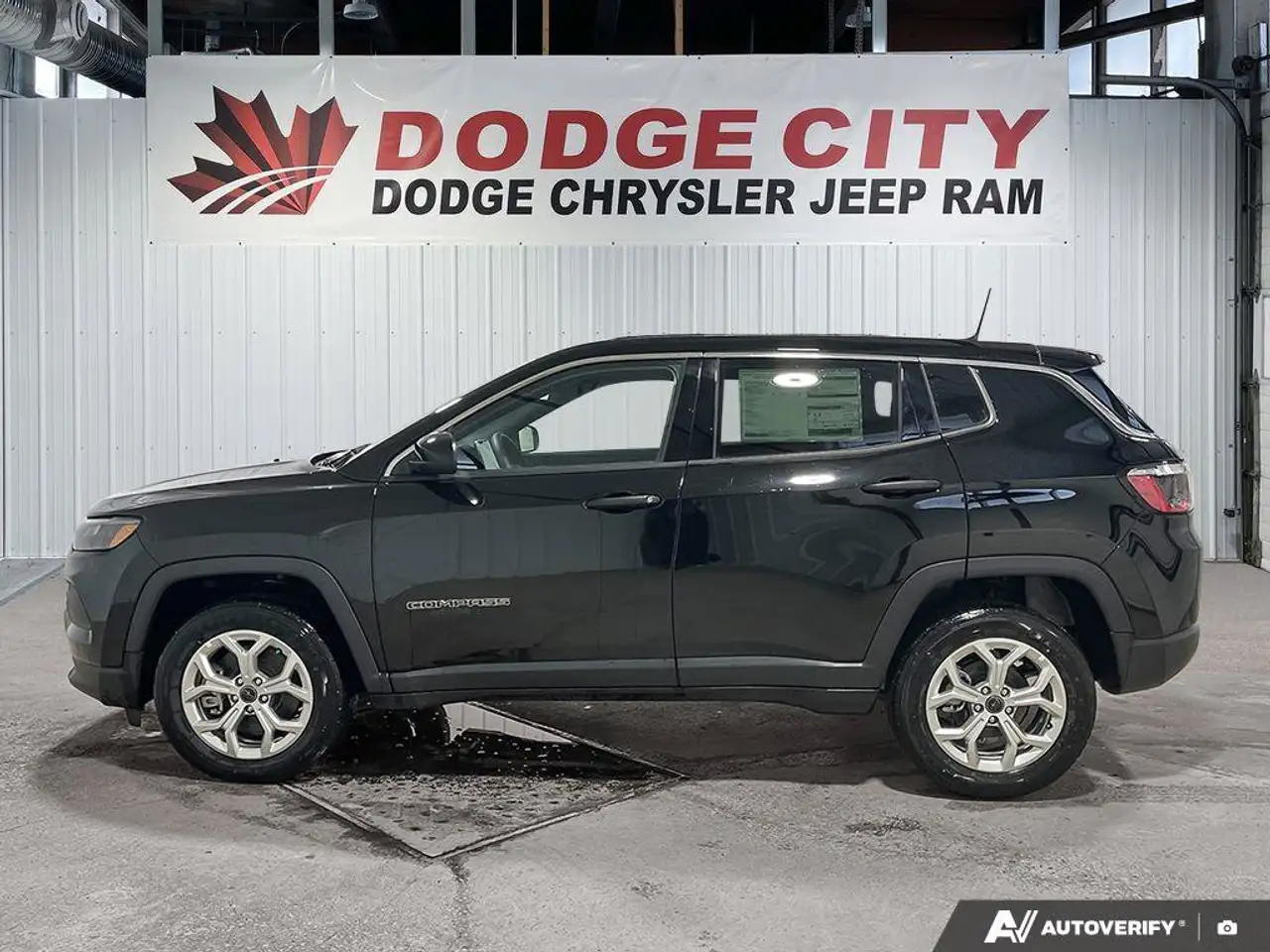 Jeep Compass photo Jeep Compass