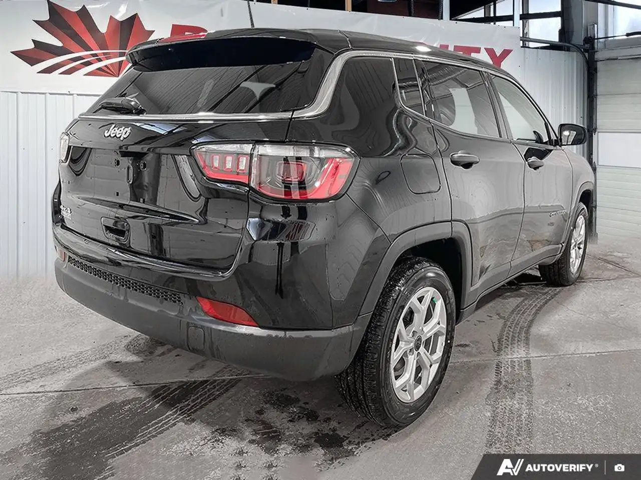 Jeep Compass photo Jeep Compass
