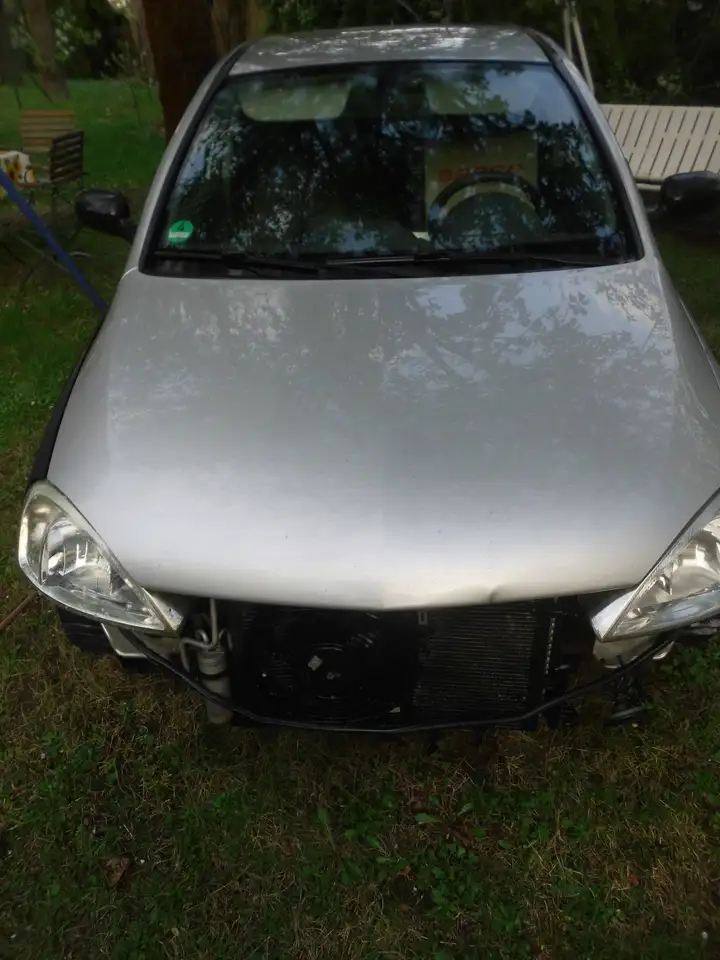 Opel Corsa 1.2 16V, foto 2