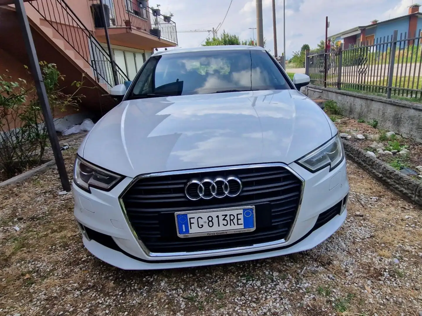 Audi A3 A3 III 2016 Sportback1.6 tdi Sport 110cv White - 1