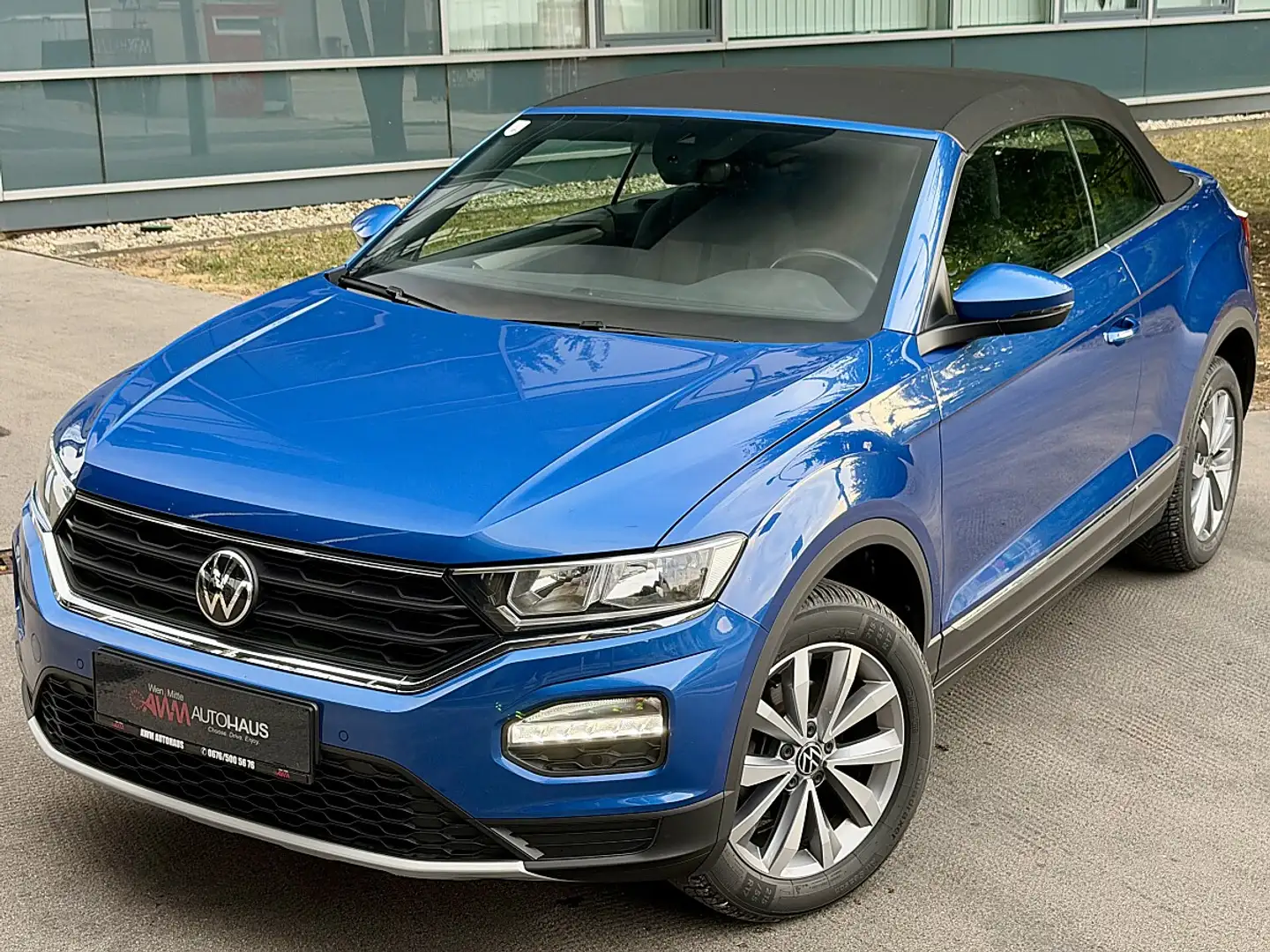 Volkswagen T-Roc Cabrio 1,5 TSI Style | CarPlay | DAB | PDC Blau - 1