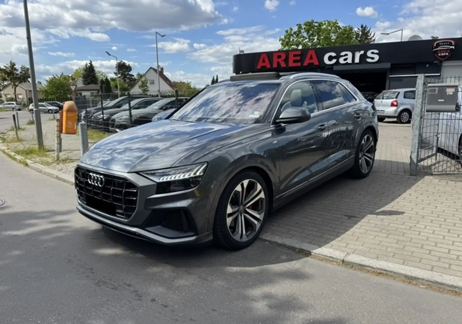 Audi Q8 50 TDI QUT*S-LINE*PANO*HUD*B&O*SOFT*360 Szary - 1