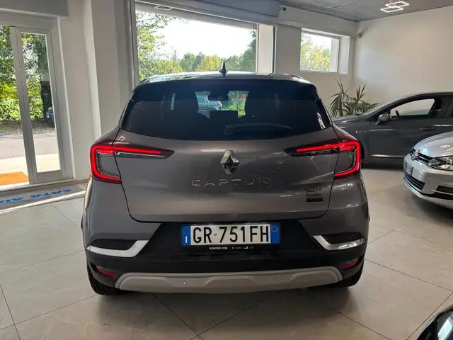 Renault Captur view 6
