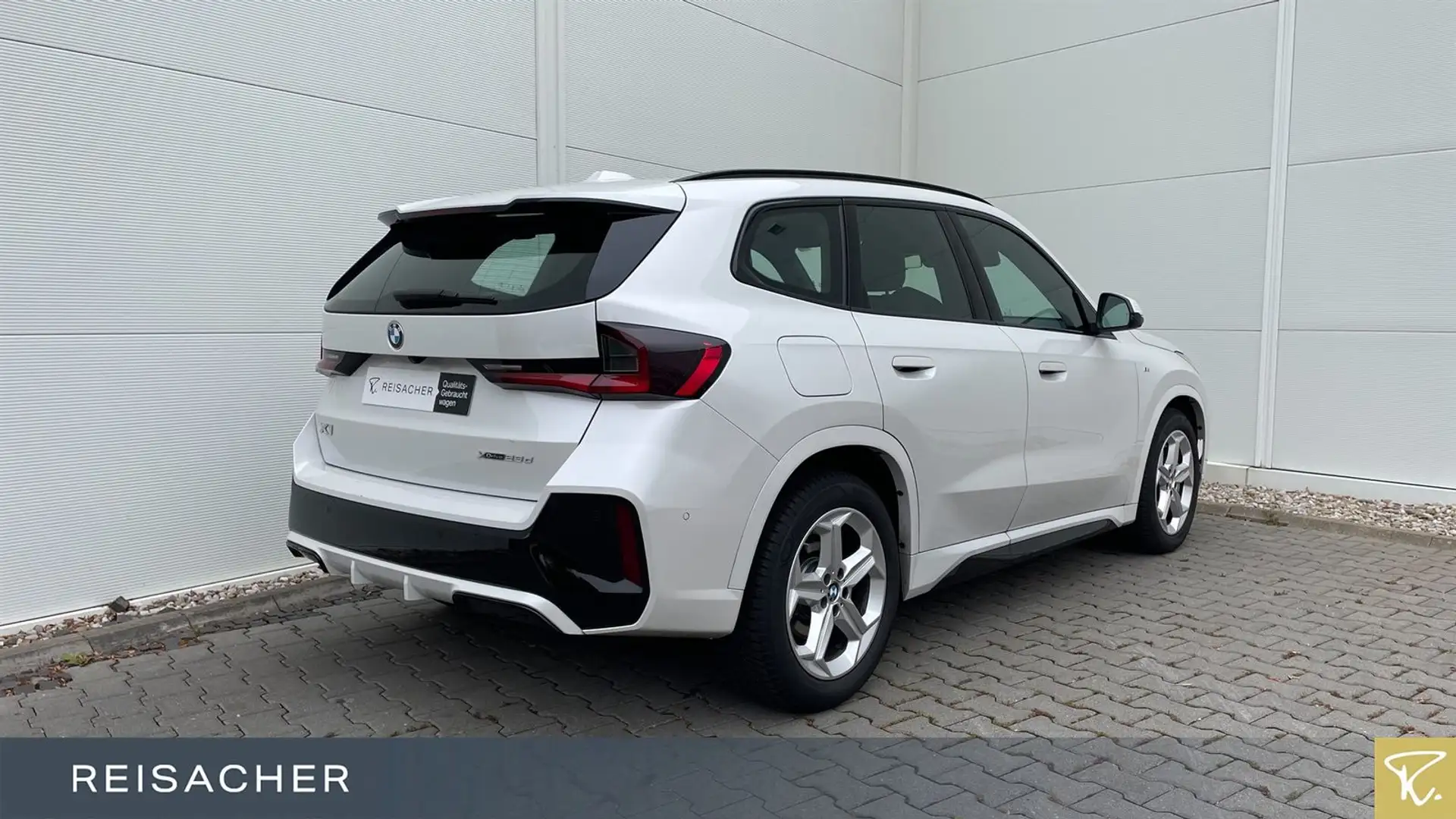 BMW X1 xDrive23d M Sport,DAPro.HuD,360°,adLED Weiß - 2