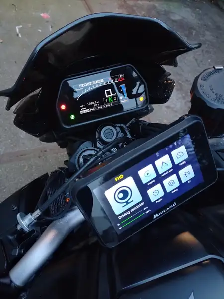 Yamaha MT-10 - foto 7