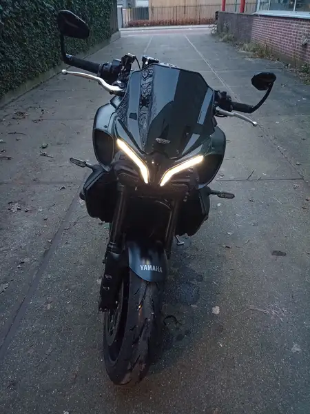 Yamaha MT-10 - foto 6