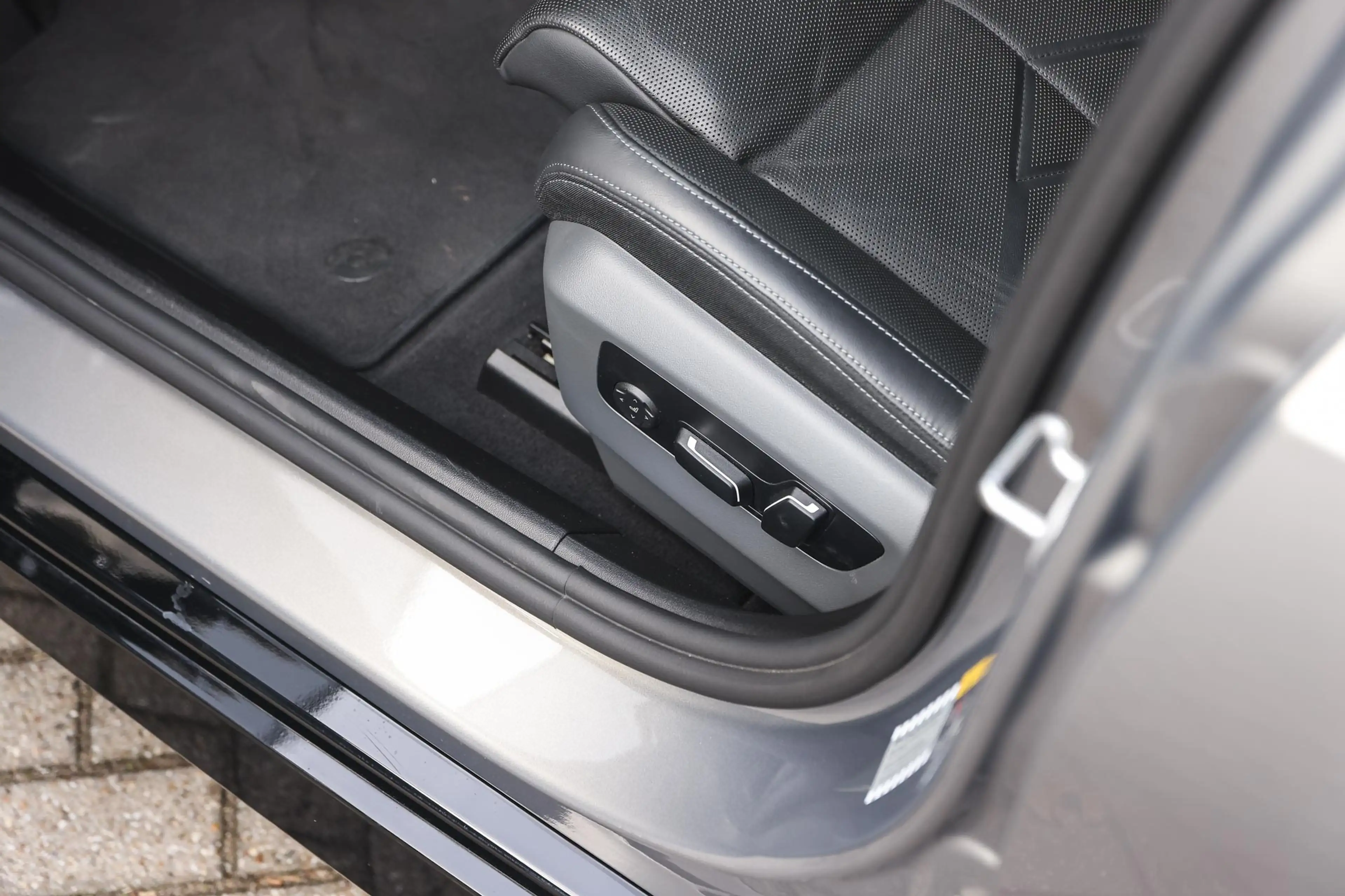 BMW 530 5 Serie Touring 530e M Sport Automaat / Panoramada — photo 15