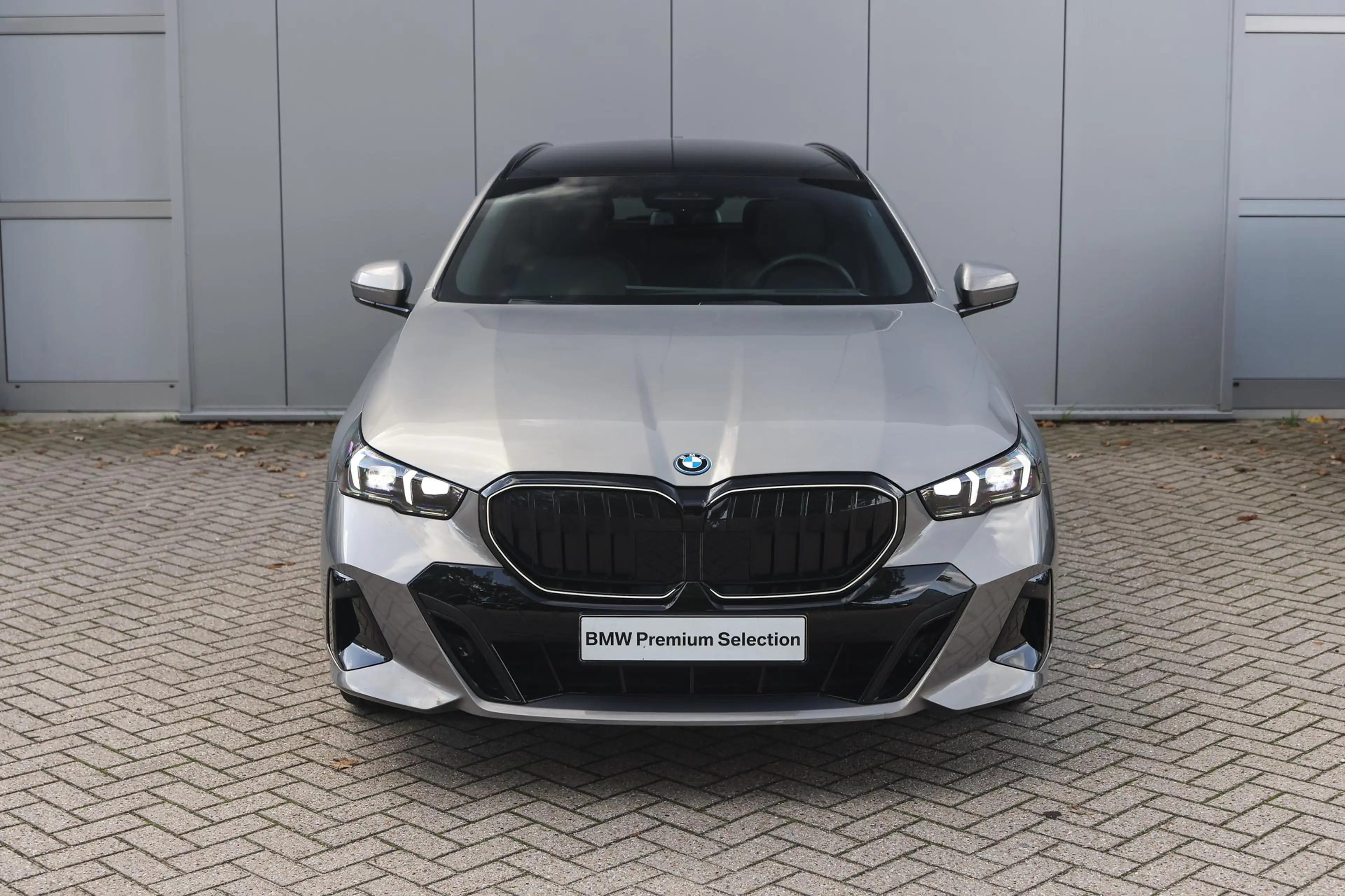 BMW 530 5 Serie Touring 530e M Sport Automaat / Panoramada — photo 6