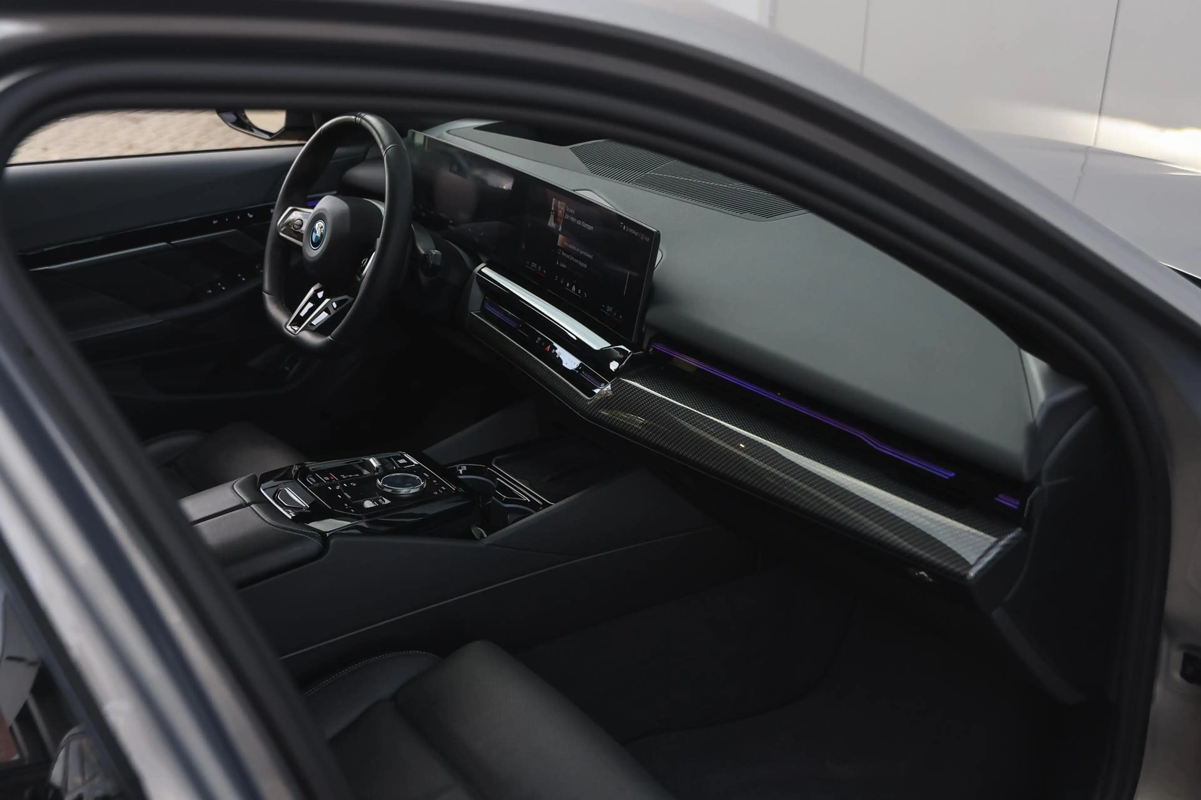 BMW 530 5 Serie Touring 530e M Sport Automaat / Panoramada — photo 11