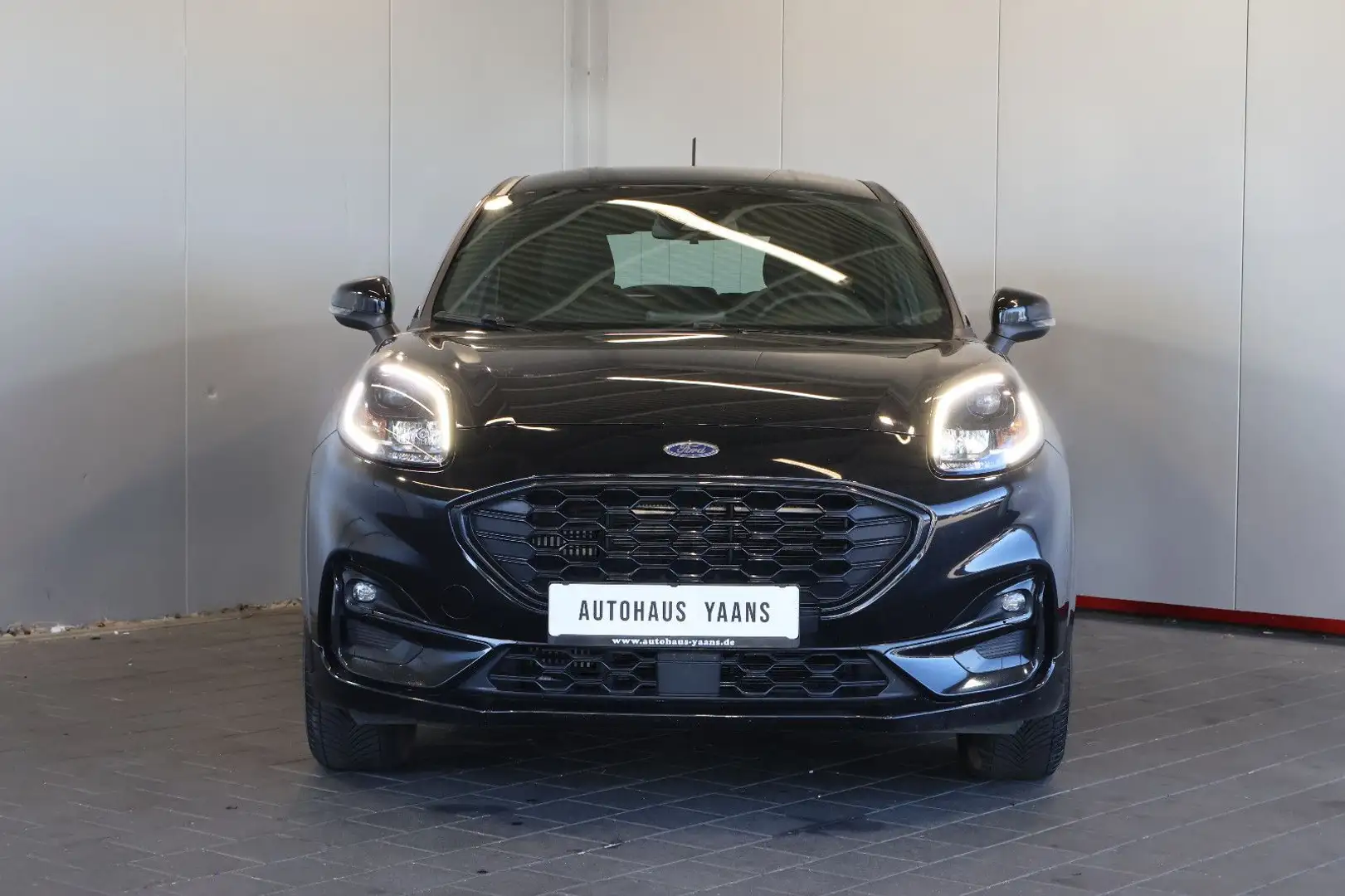 Ford Puma 1.0 ST-Line AID+NAVI+LANE+PDC+17" Schwarz - 2