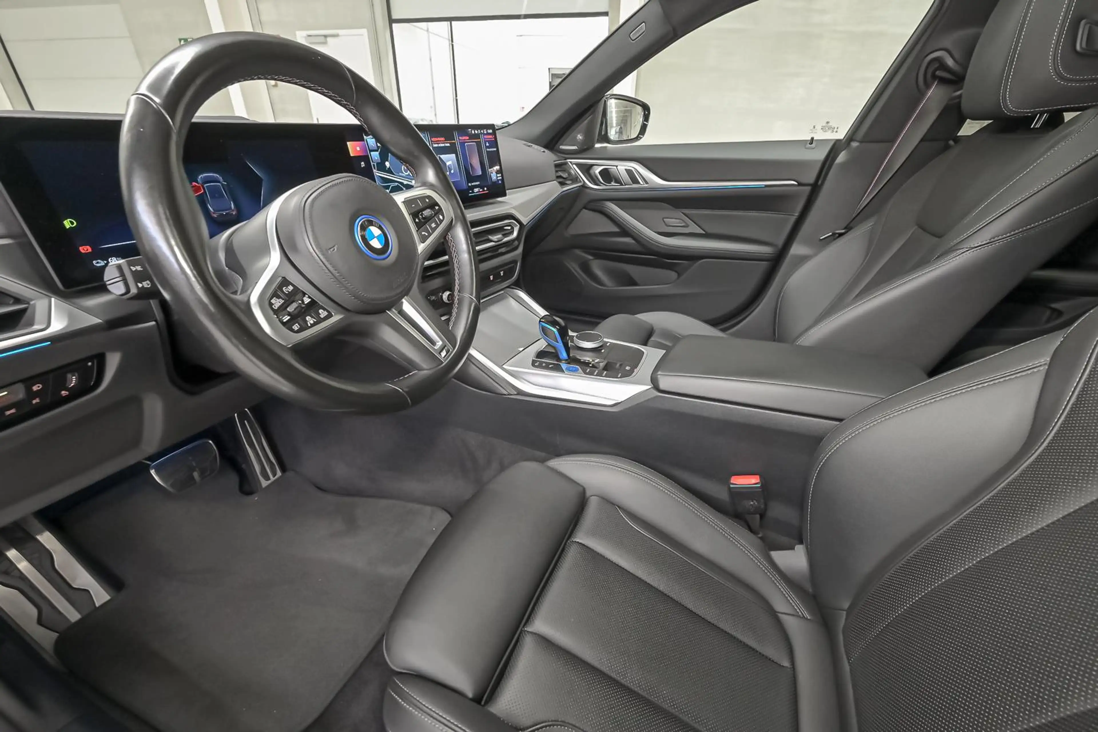 BMW i4 Gran Coupé-2 ans/jaar garantie — photo 7