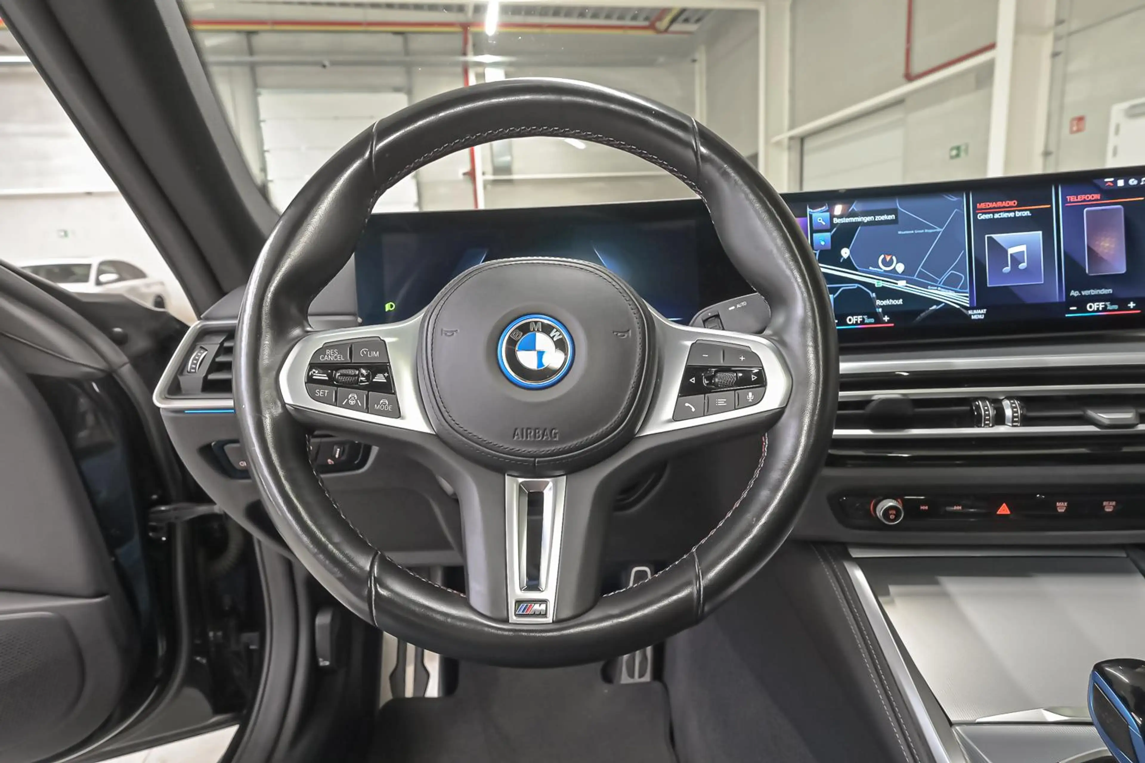 BMW i4 Gran Coupé-2 ans/jaar garantie — photo 9