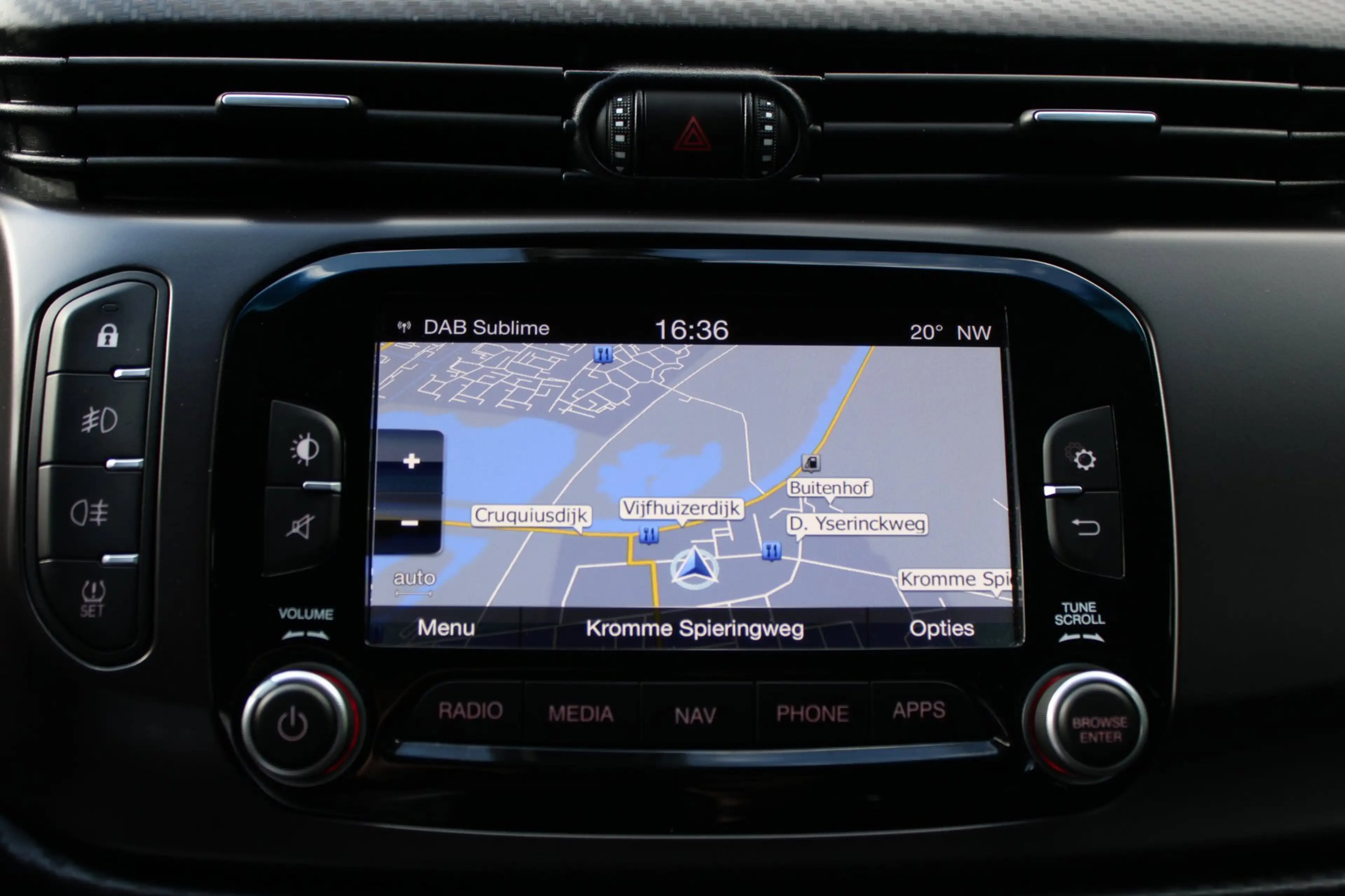 Alfa Romeo Giulietta 1.4 Turbo MultiAir Super | 170 PK | Automaat | Nav — photo 12