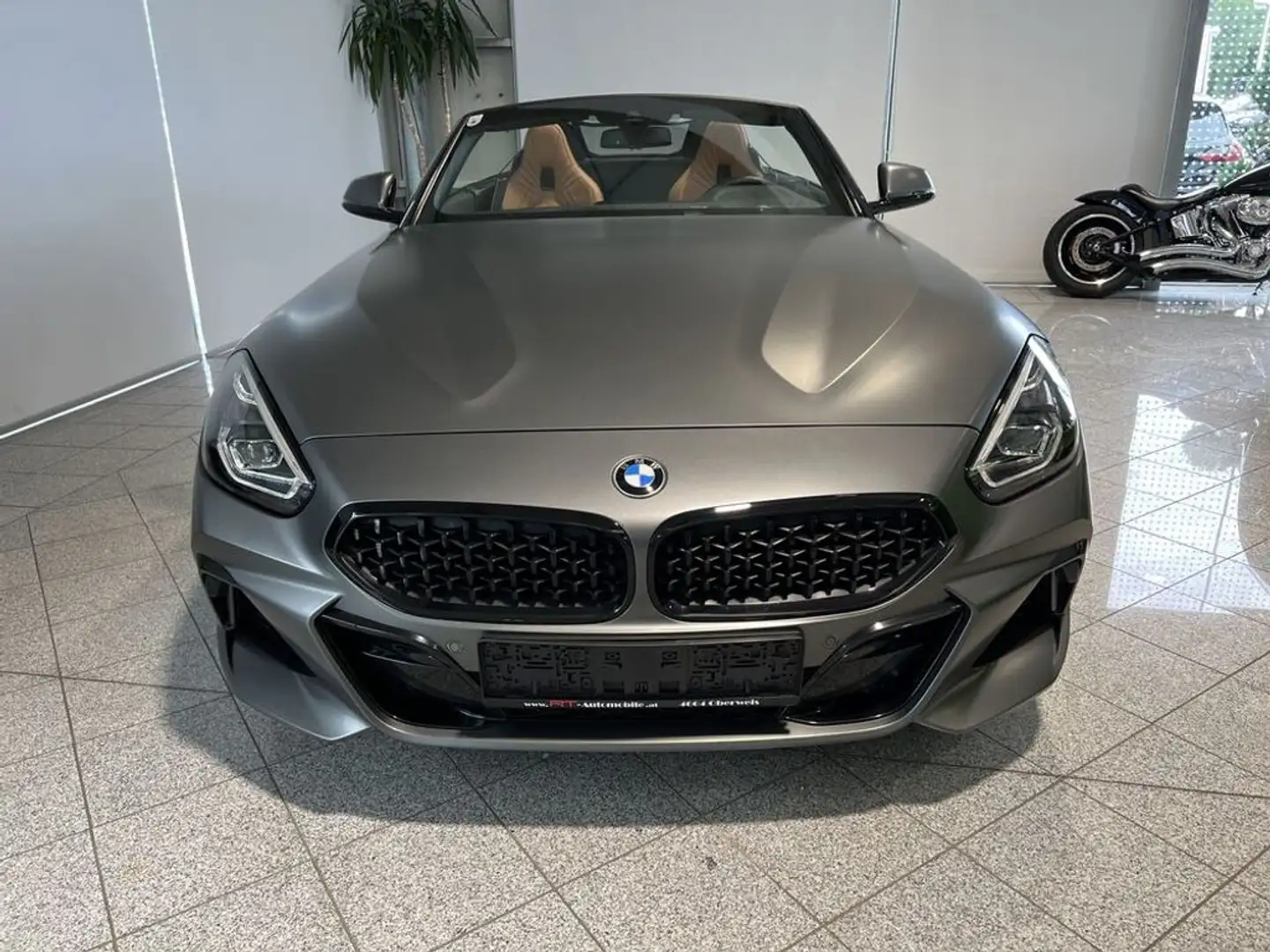 BMW Z4 M 40 i Grau - 2
