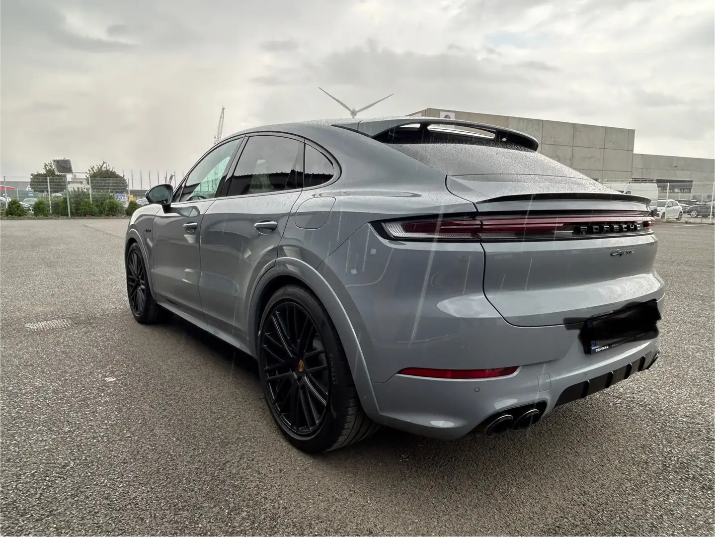 Porsche Cayenne Coupé E-Hybrid 3.0 Turbo V6 (346 kW) - 1
