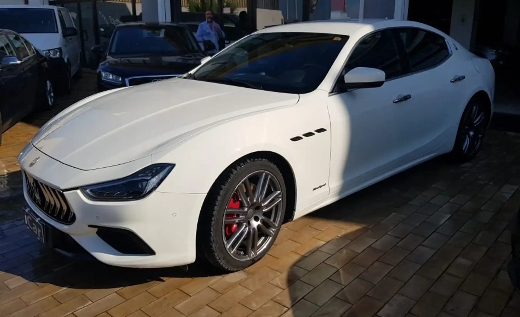 Maserati Ghibli Ghibli III 2013 3.0 V6 ds 250cv auto my17 Blanc - 2