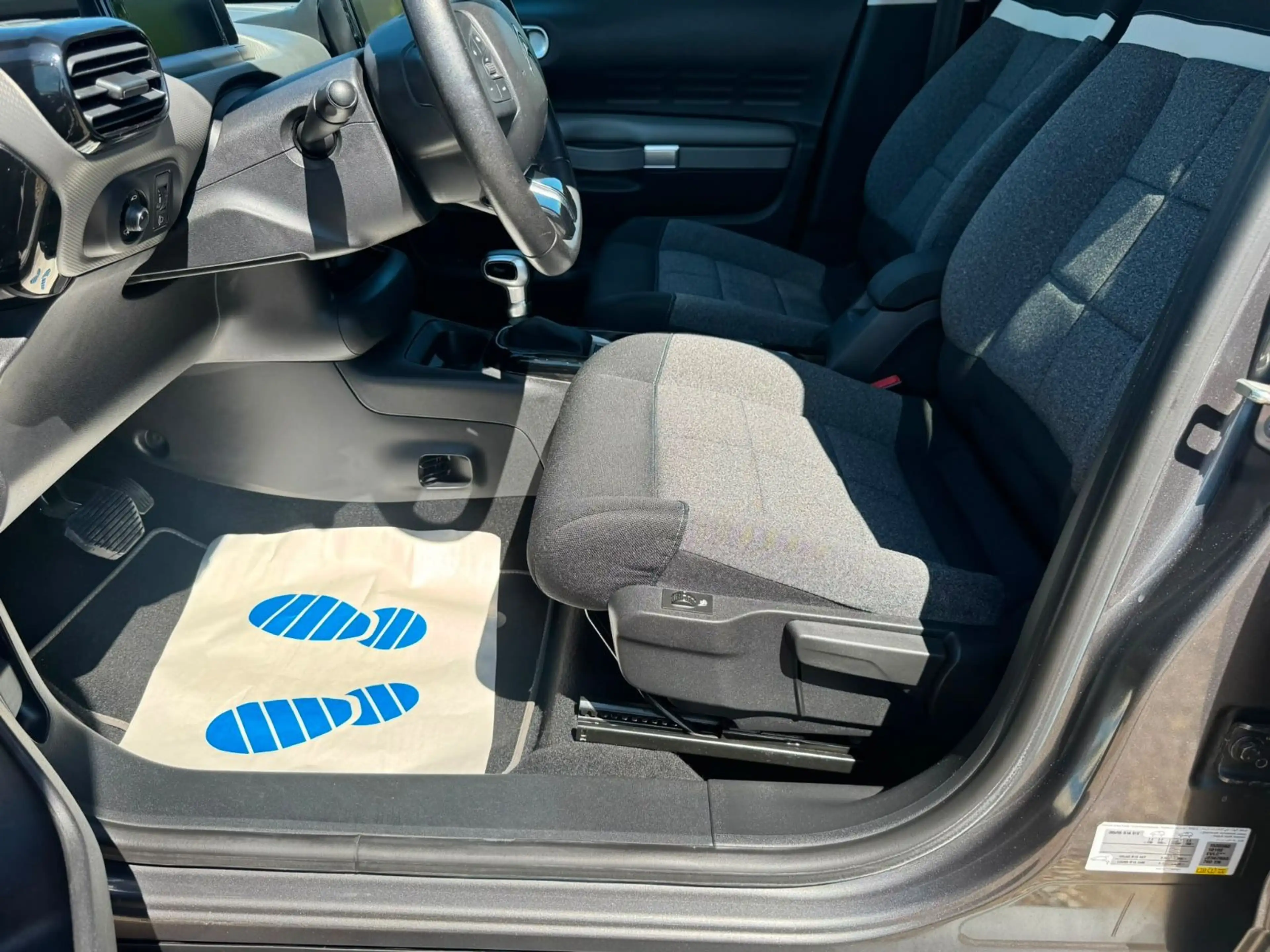 Citroen C4 Cactus Shine Automatik Navi Kamera — photo 9