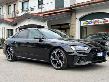 A4 V 2024 Berlina 35 2.0 tdi mhev S line edition 163cv s-tronic
