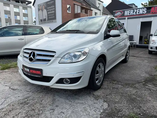 Mercedes-Benz B 180 B 180 (245.232)