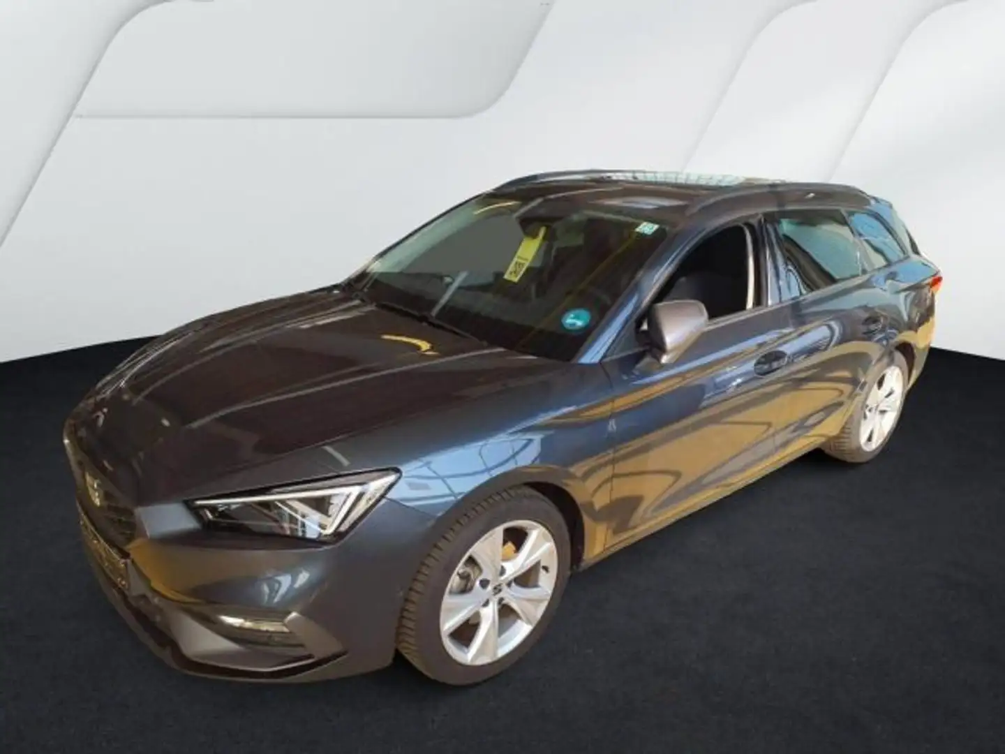 SEAT Leon Sportstourer 1.5 eTSI DSG FR MATRIX PARKLEN Grau - 2