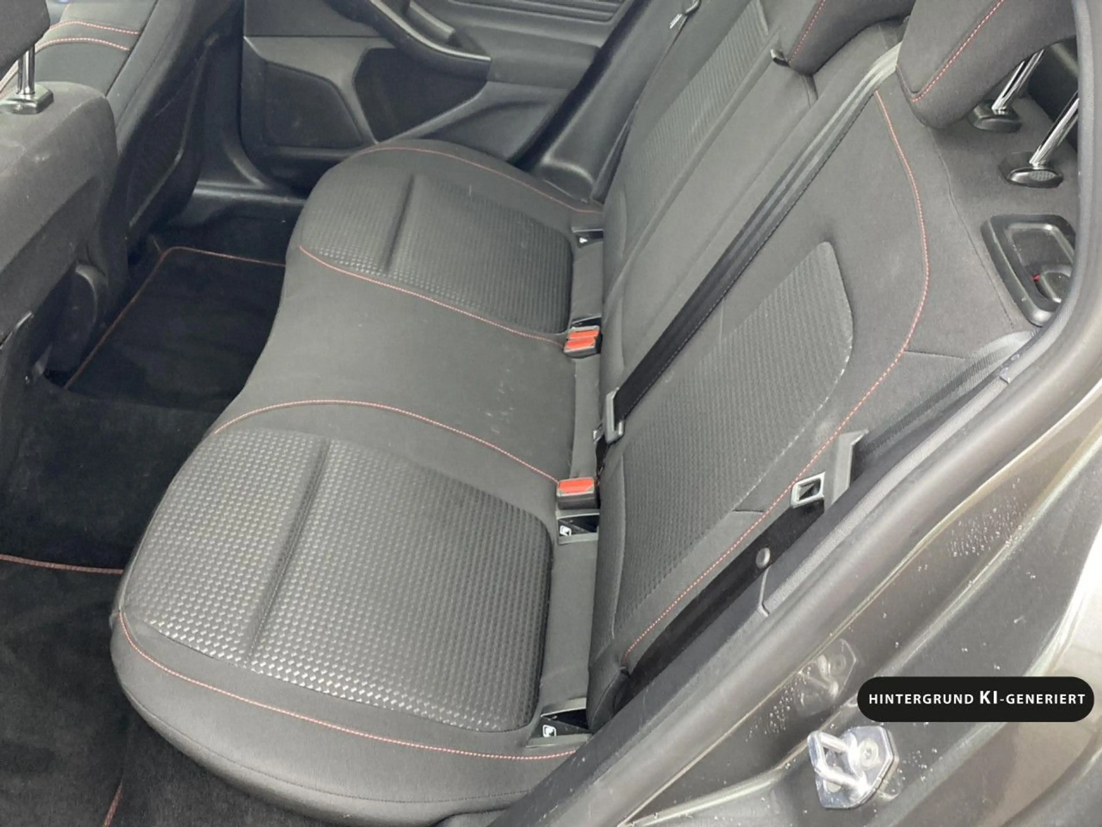 Ford Focus ST-Line X Bluetooth Navi LED Klima — photo 14