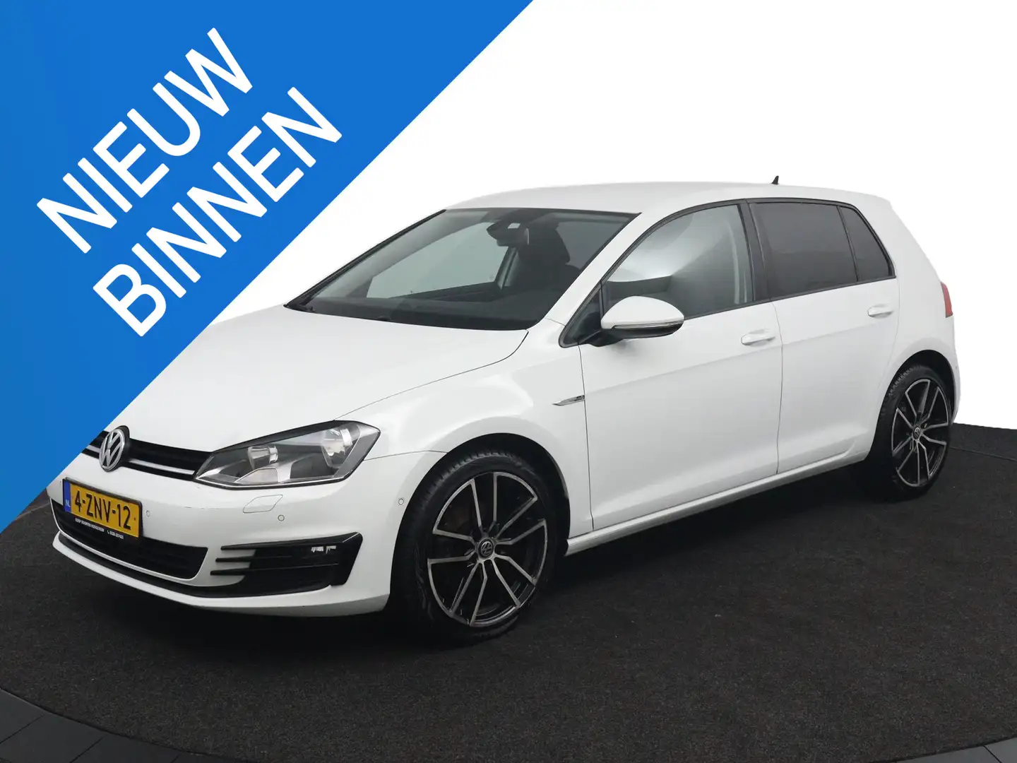 Volkswagen Golf 1.2 TSI Highline Rijklaarprijs! Nieuwe distributie Wit - 1