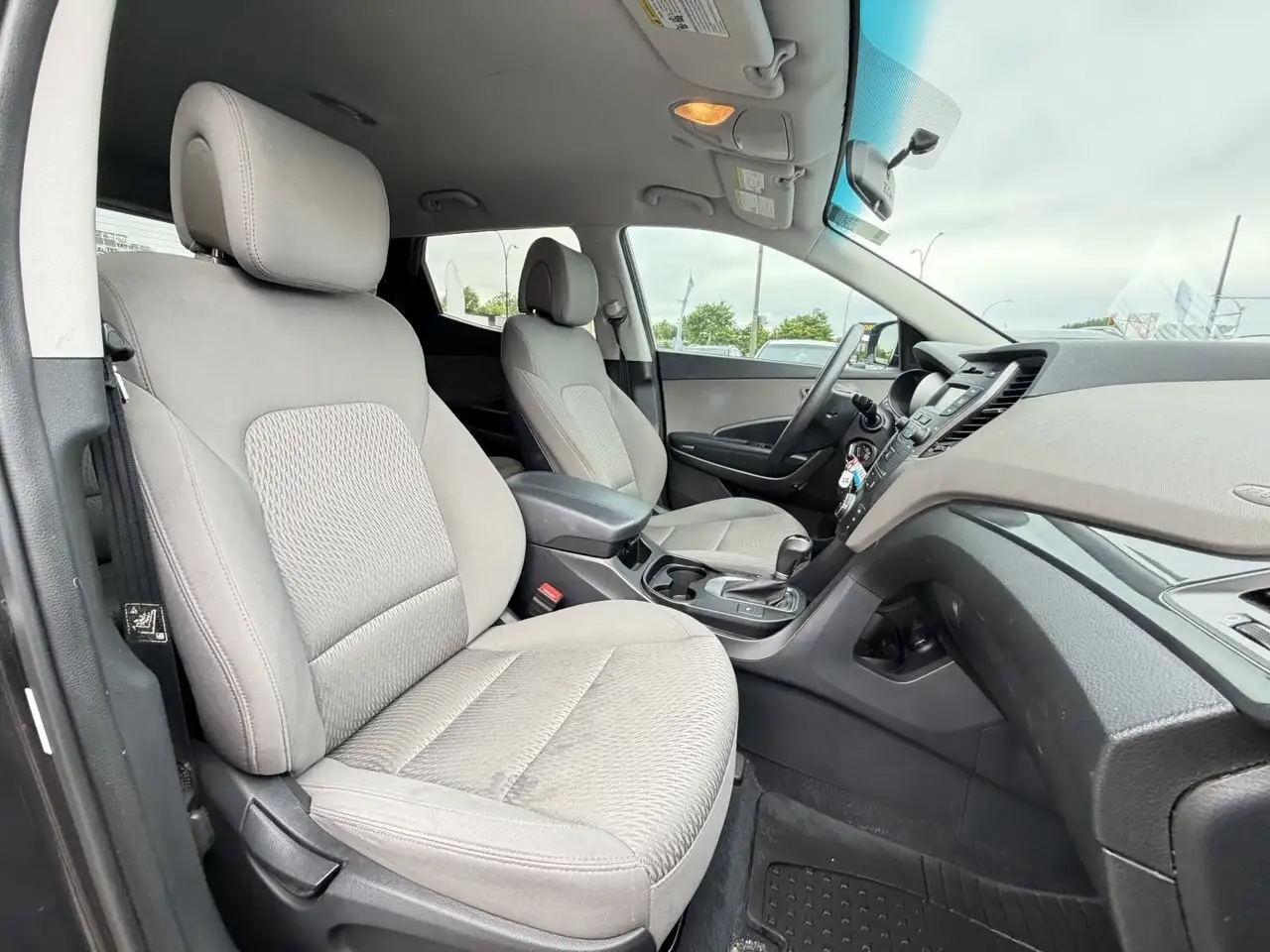Hyundai SANTA FE снимка Hyundai SANTA FE